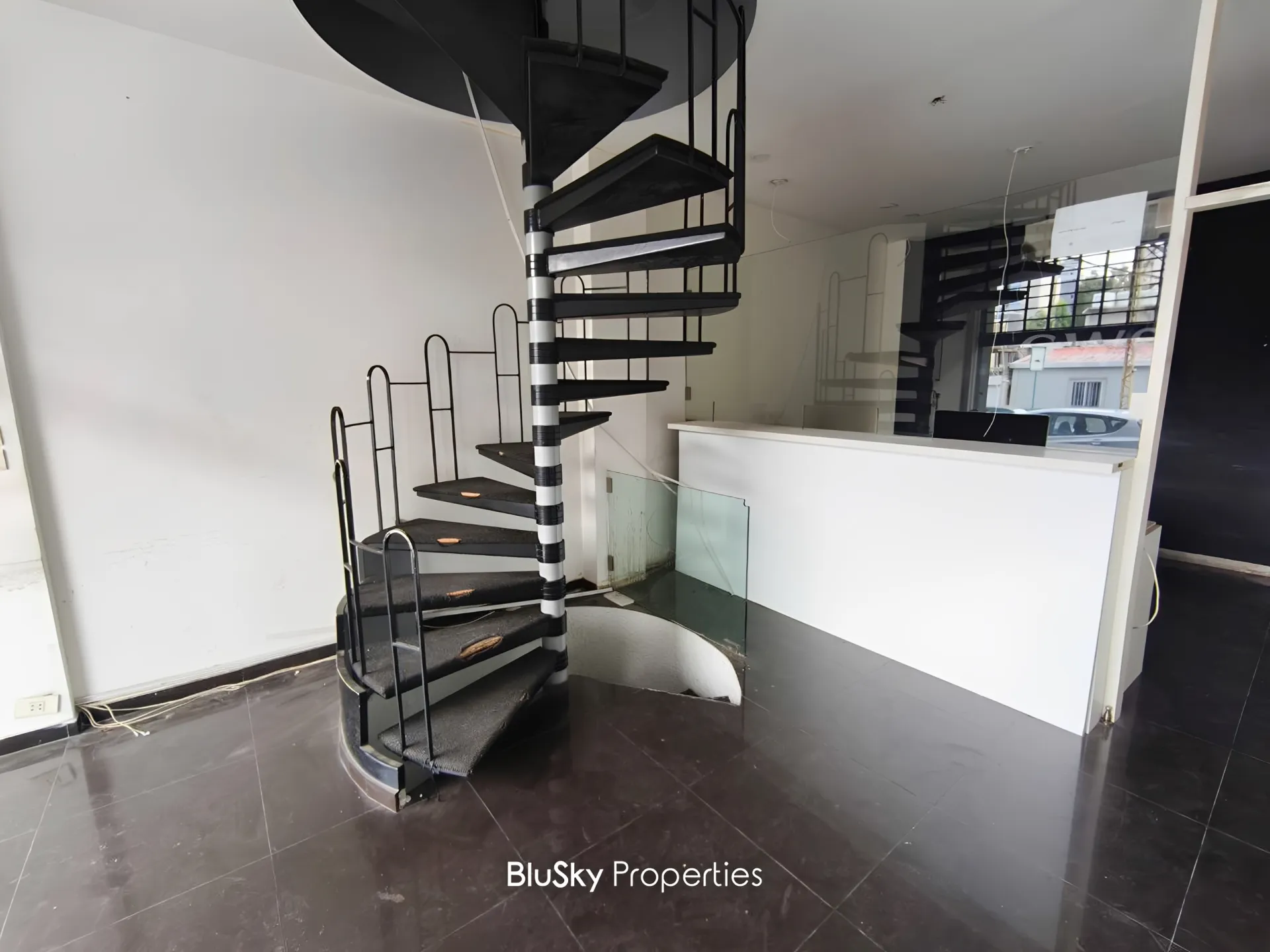 Shop for rent in Jal El Dib