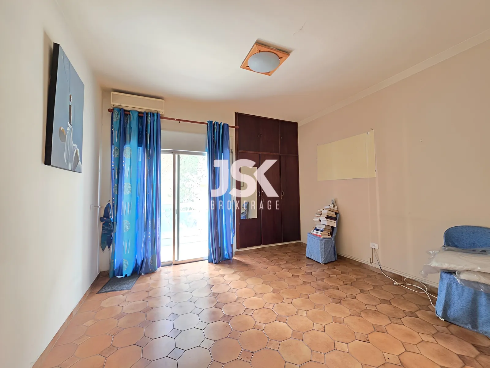 Apartment for Sale in Baabda