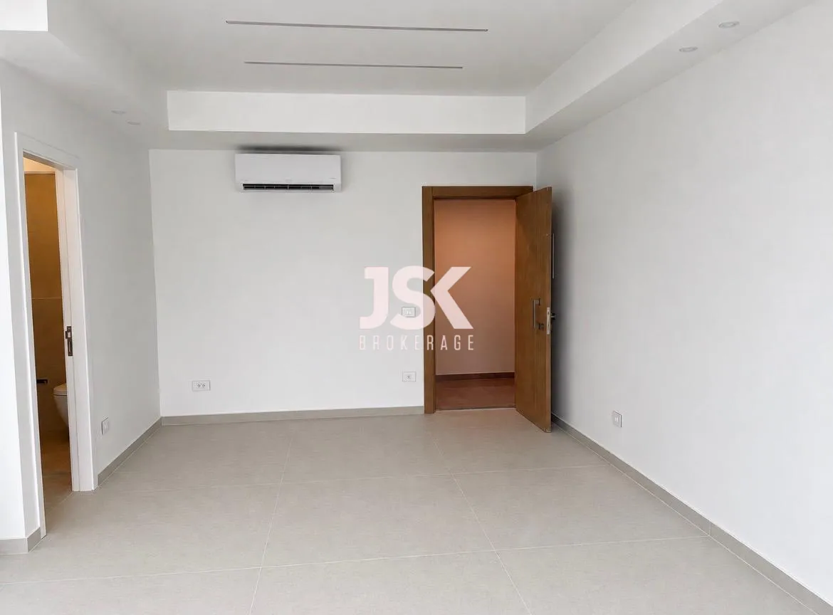 Office for Rent in Naqqache