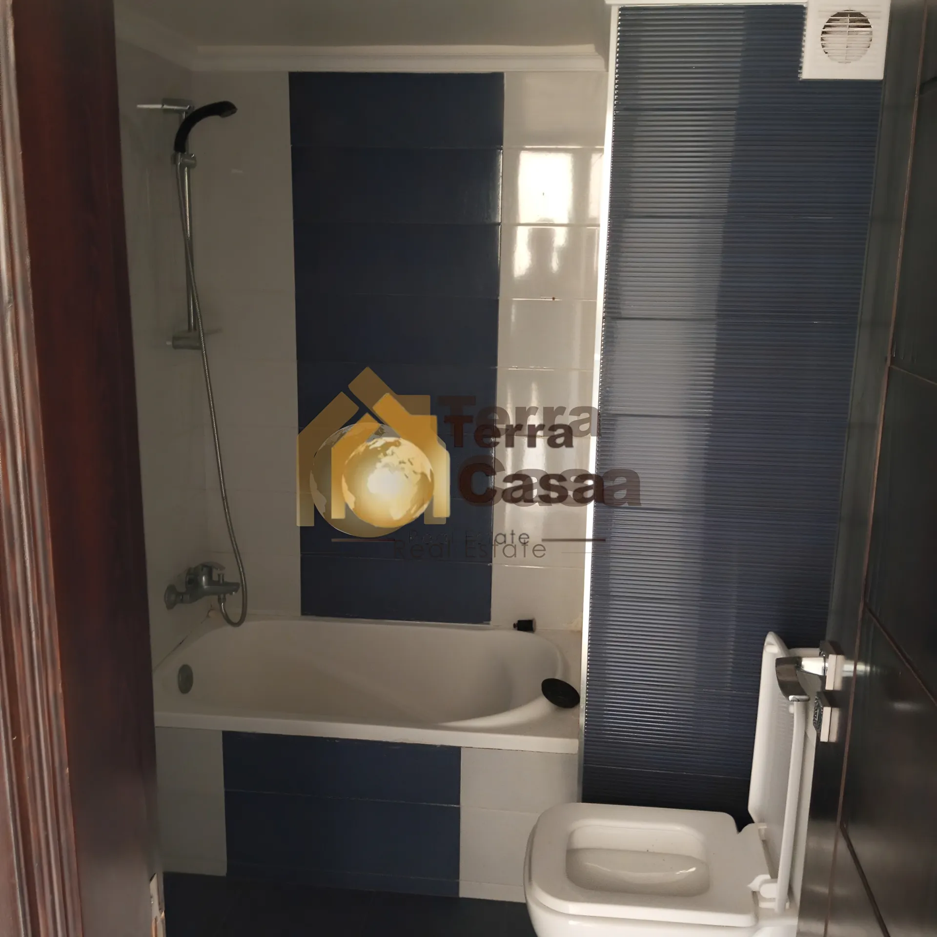 Apartment for Sale in Jdita - 3 bed, 3 bath