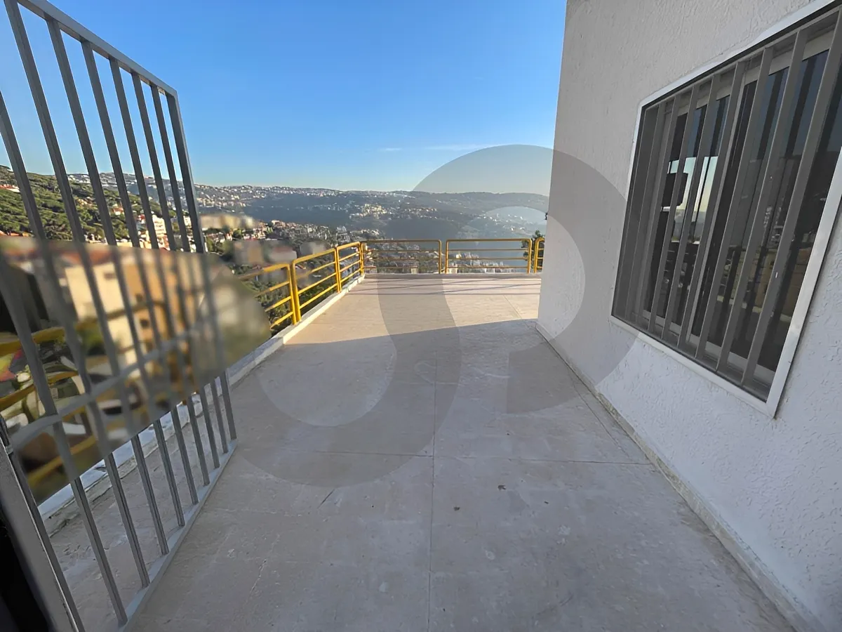 Office for Sale in Beit Meri