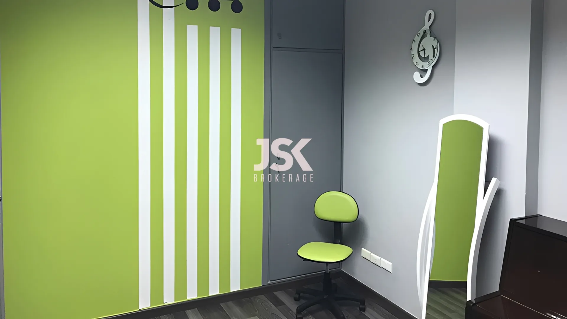 Office for Rent in Jdeideh
