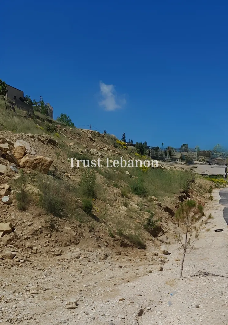 Land for sale in Bhamdoun El Dayaa, Lebanon