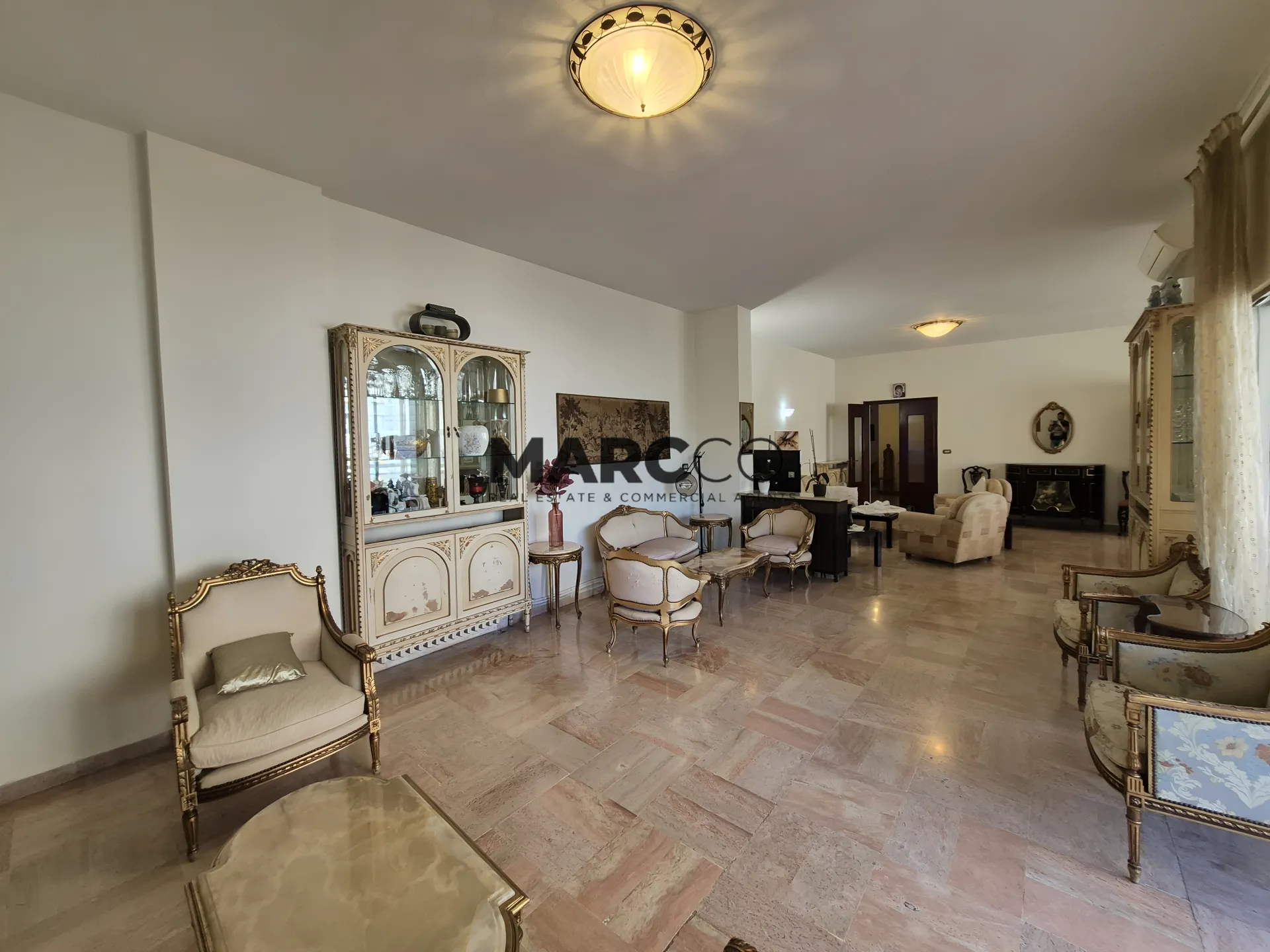 Apartment for sale in Mazraat Yachoua, Lebanon