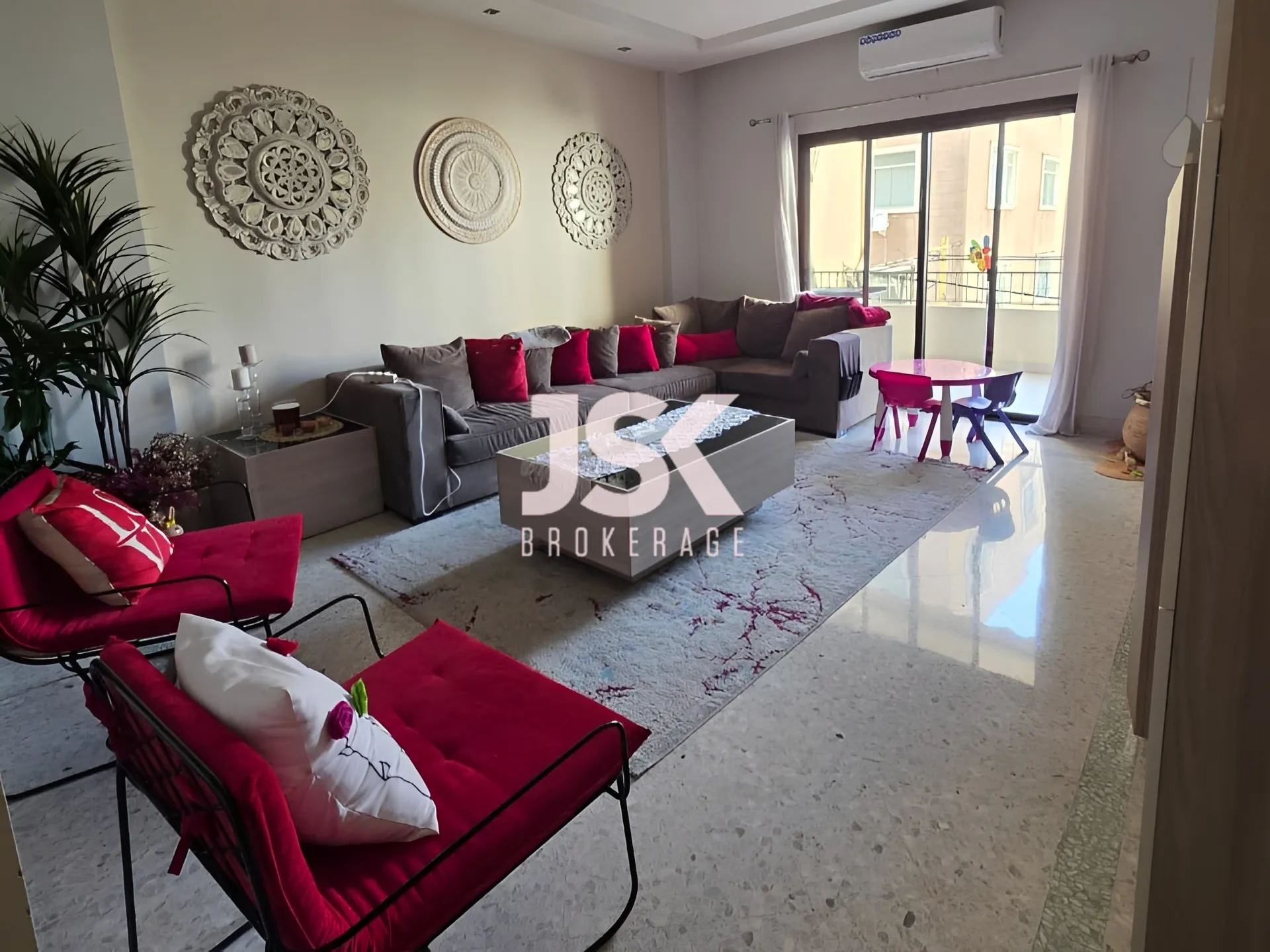 Apartment for Sale in Ain El Remmaneh