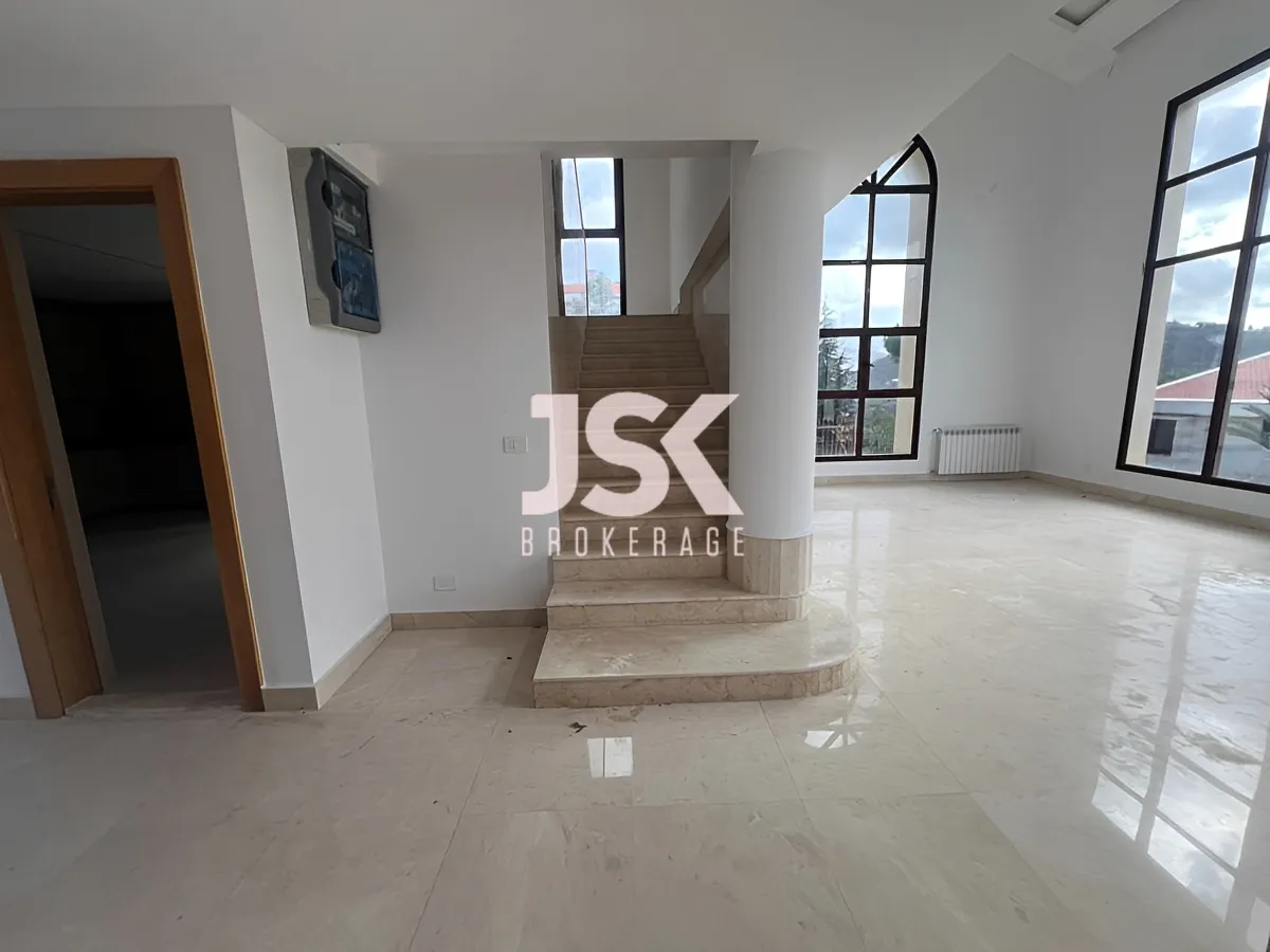 Villa for Sale in Souq El Gharb, Lebanon