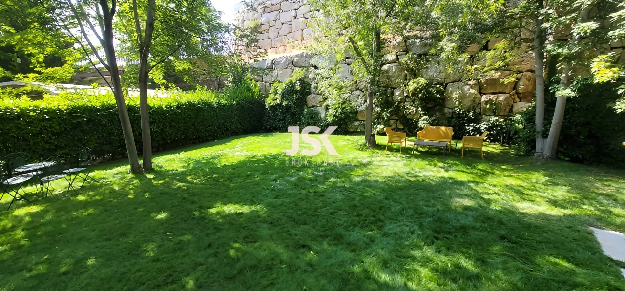 Villa for Sale in Faqra