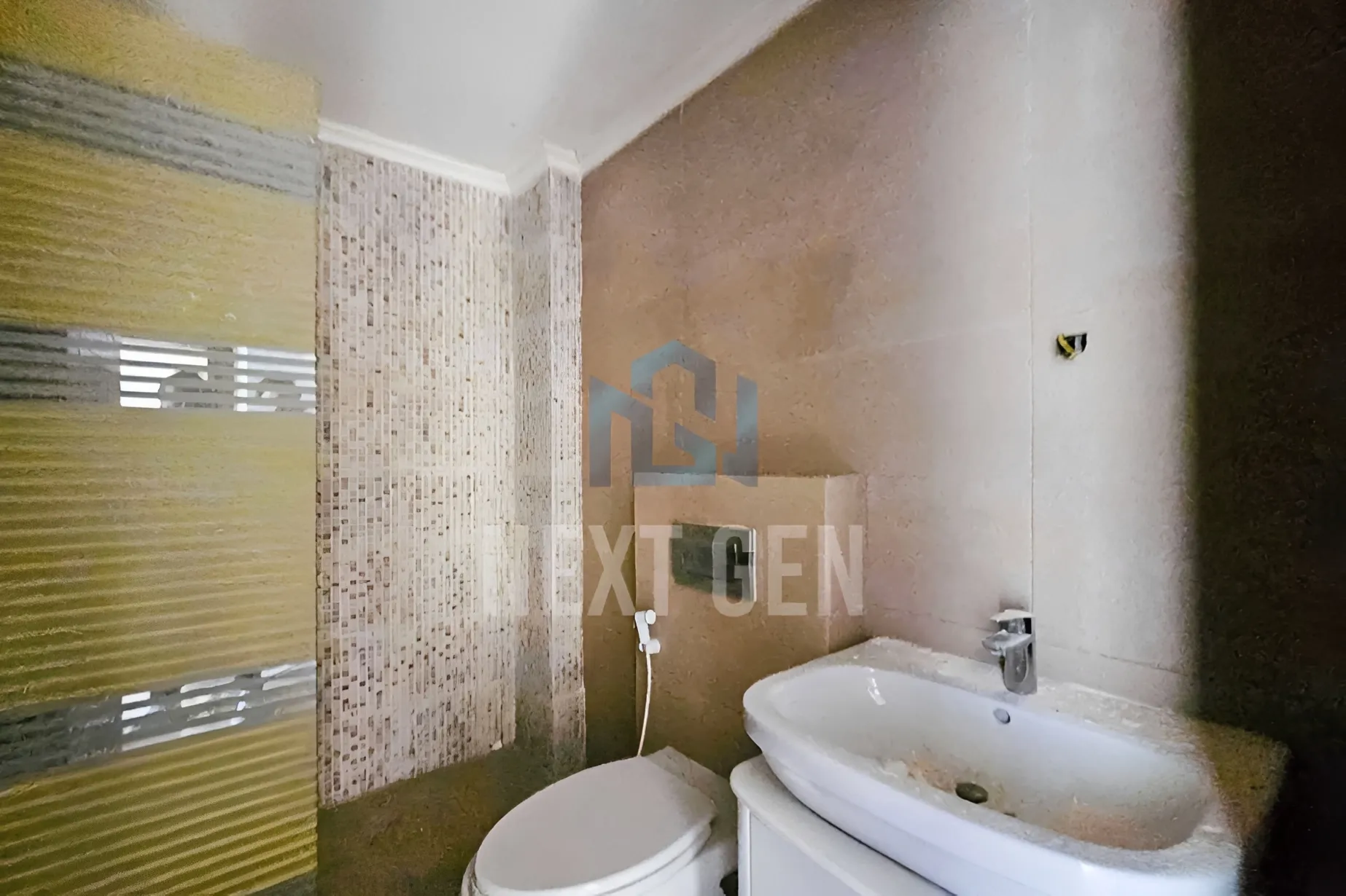Apartment for sale in Hamra, Beirut, Lebanon