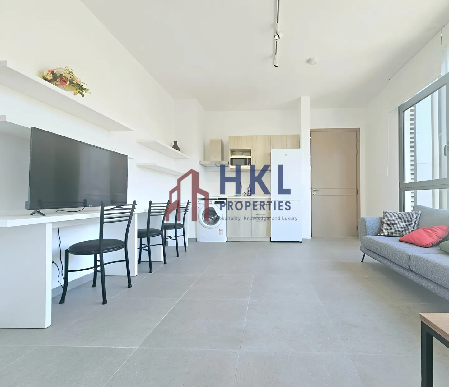 Studio for rent in Saifi Village