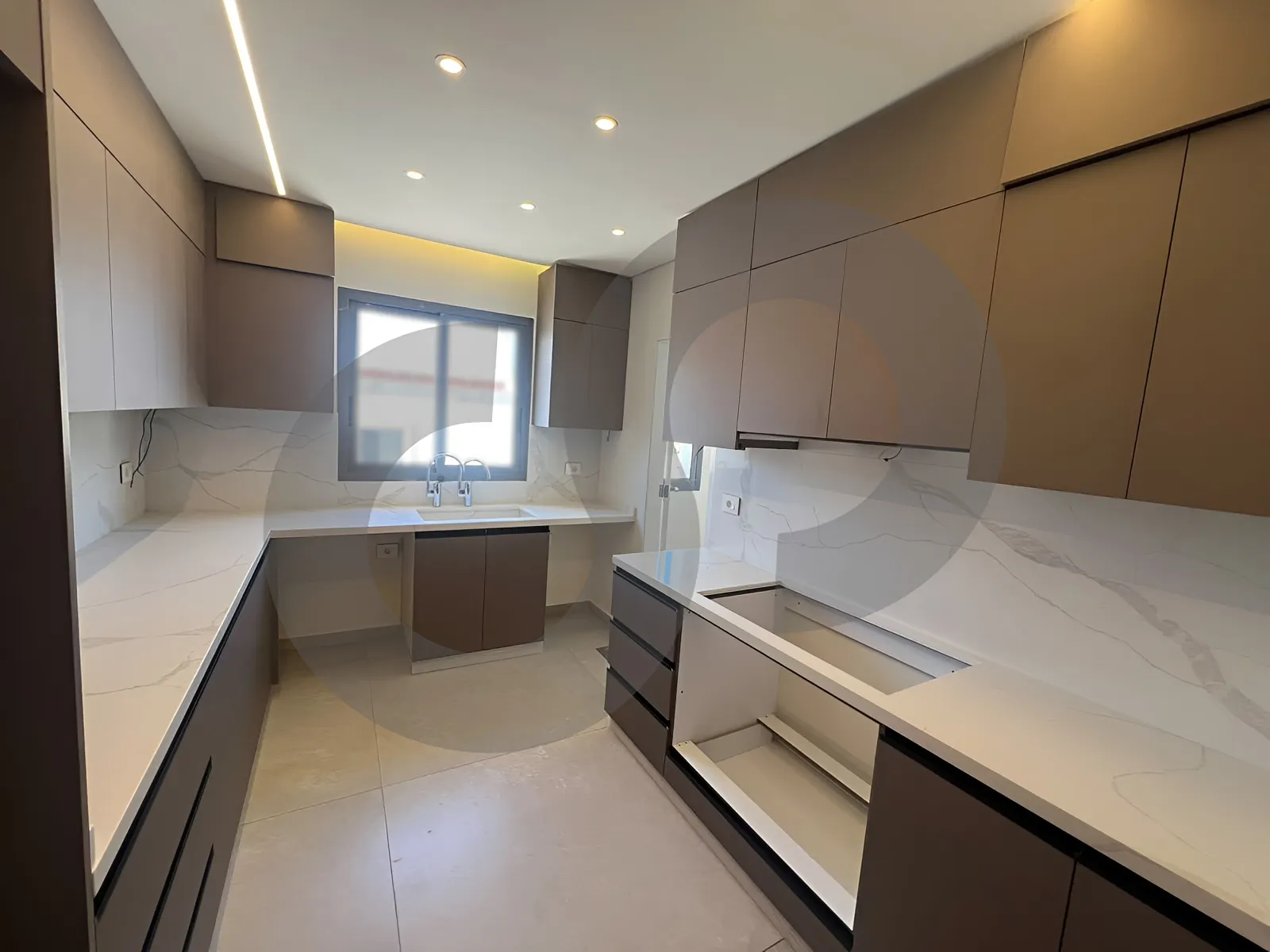 Apartment for Sale in Baabdat