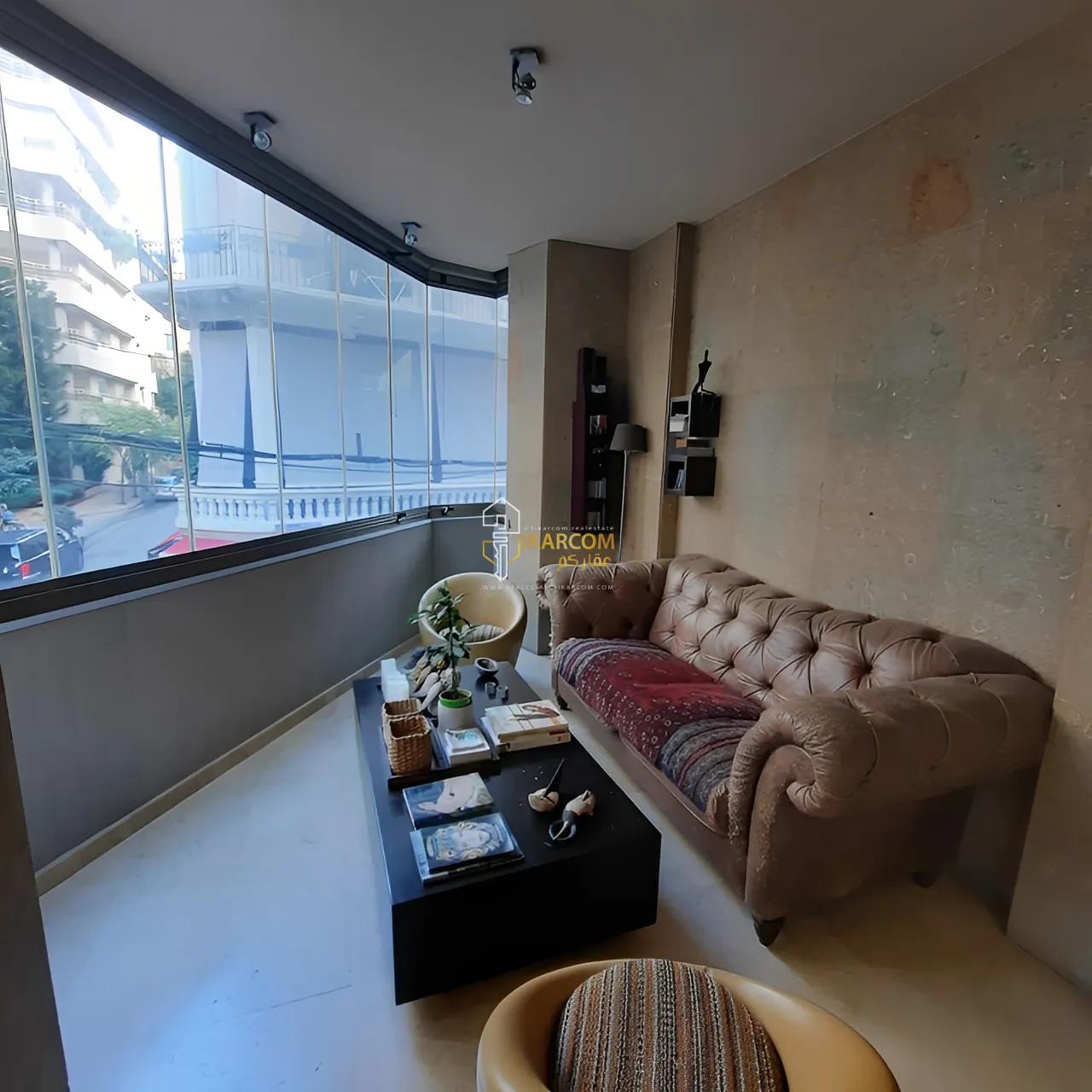 Apartment for Sale in Achrafieh - 3 bed, 4 bath