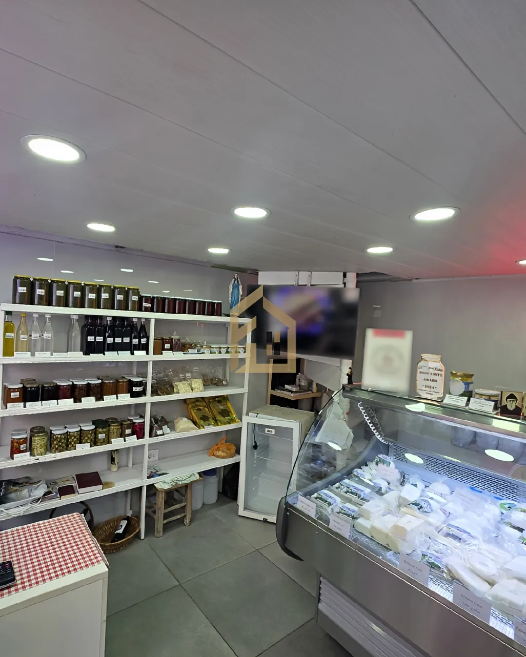 Shop for rent in Achrafieh, Beirut, Lebanon