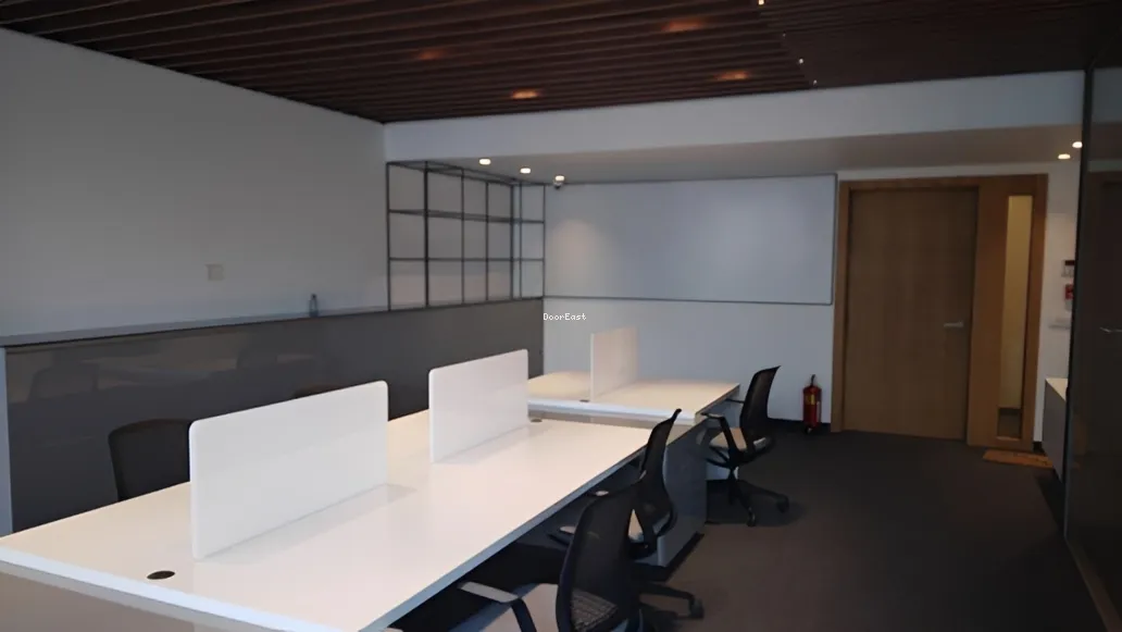 Office for rent in Dbayeh