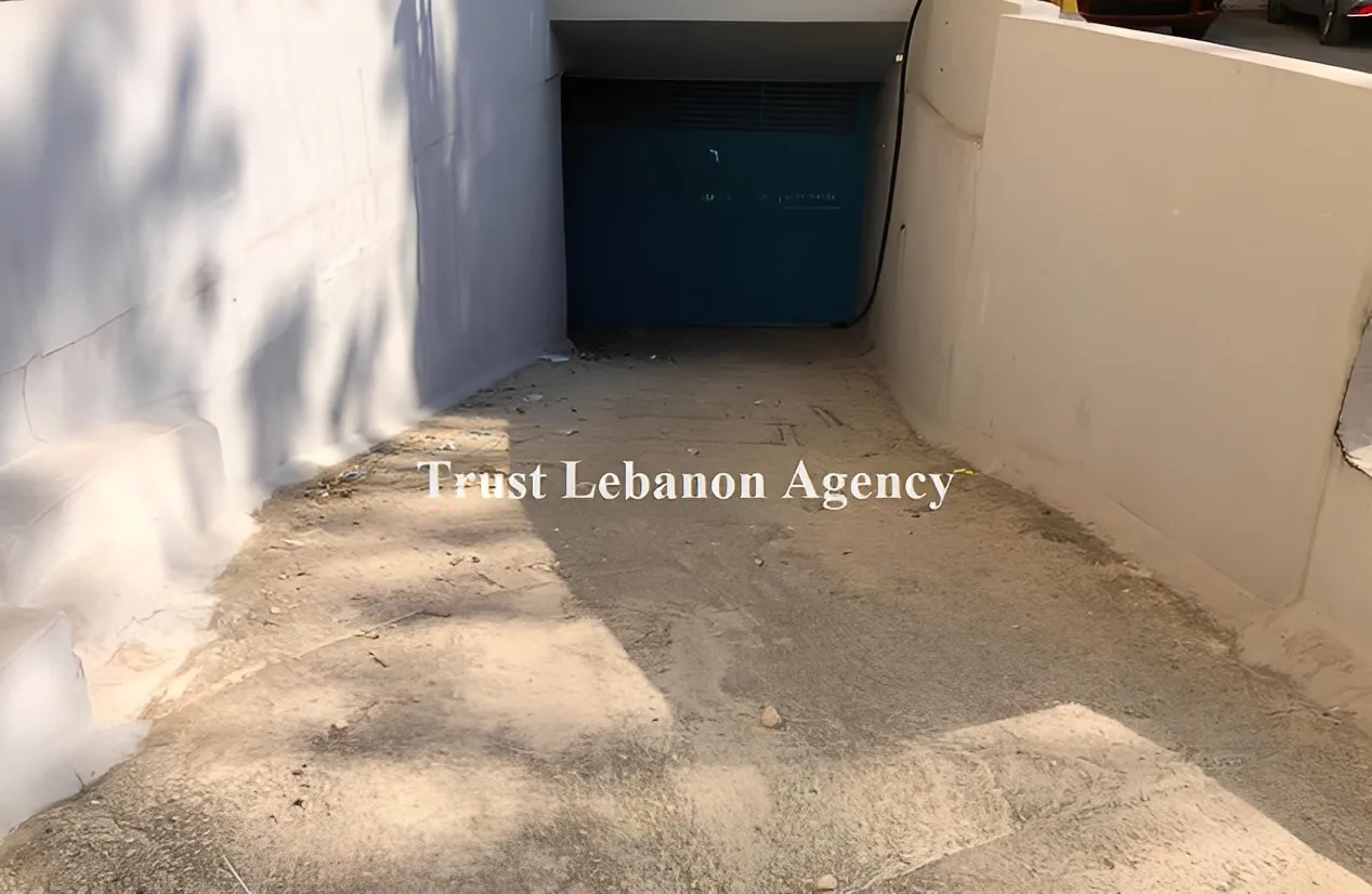 Commercial Property For Sale in Keserwan, Zouk Mosbeh