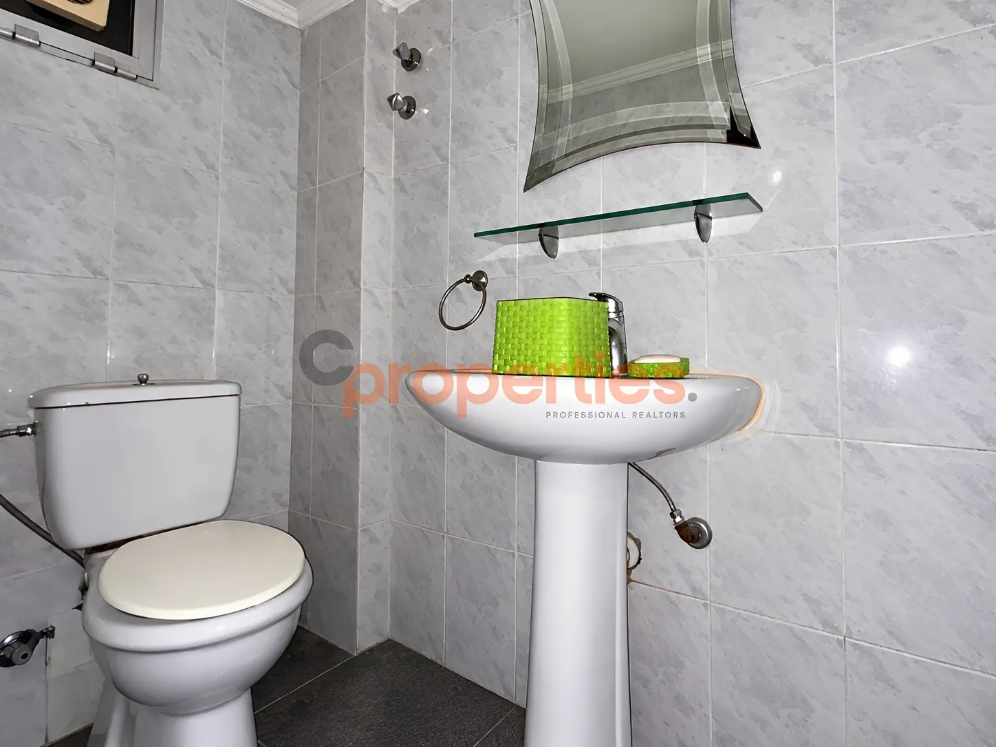 Apartment for Rent in Aaoukar