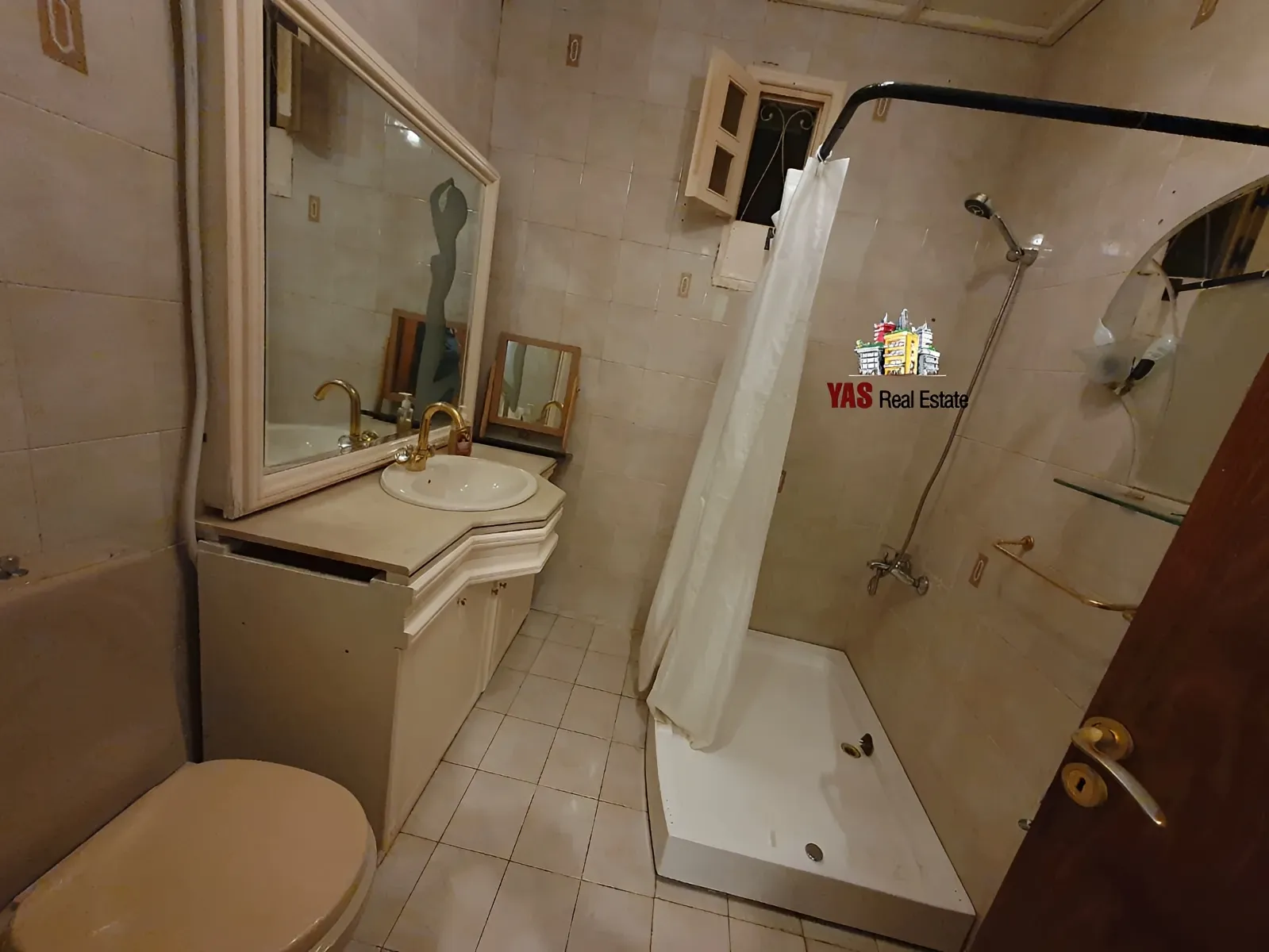Villa for Sale in Ajaltoun - 5 bed, 5 bath