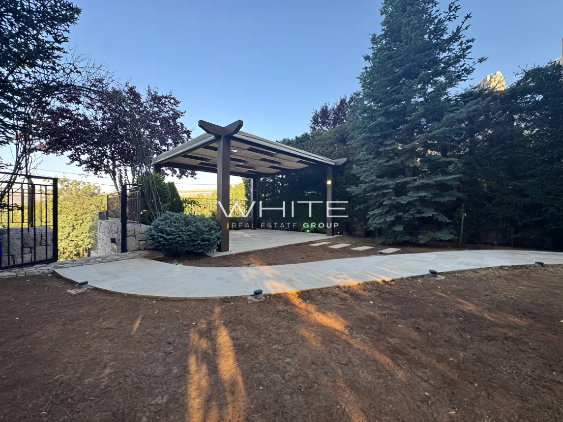 Villa for sale in Faitroun
