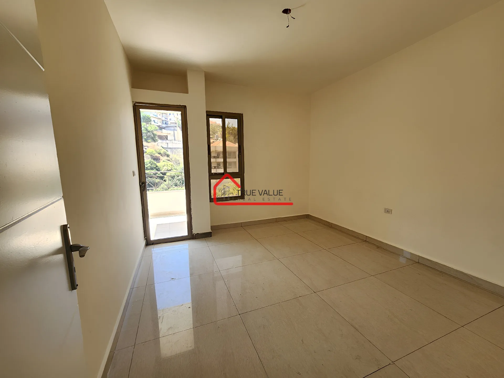 Apartment for sale in Bchamoun