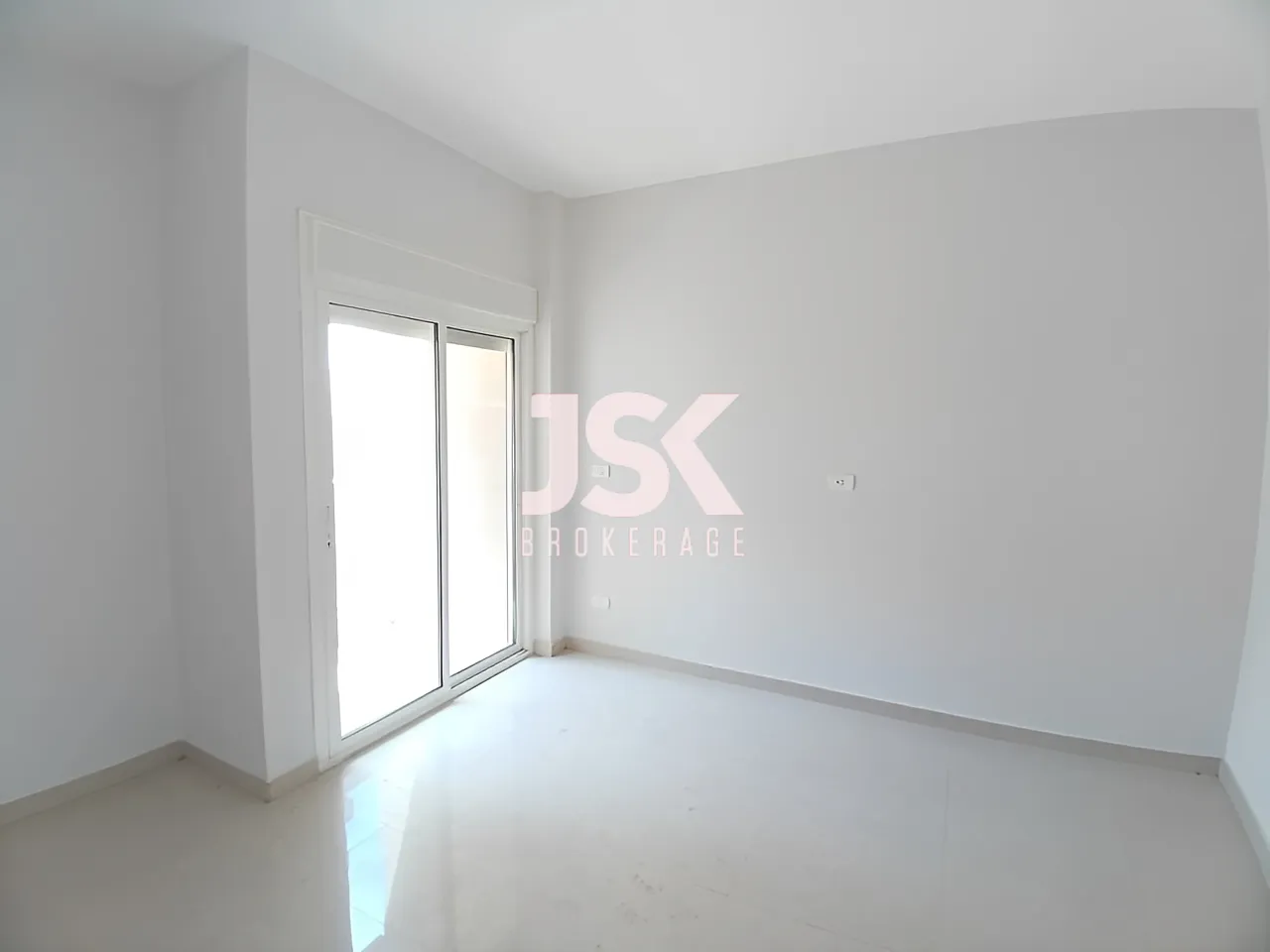 Apartment for sale in Mazraat Yachoua, Lebanon