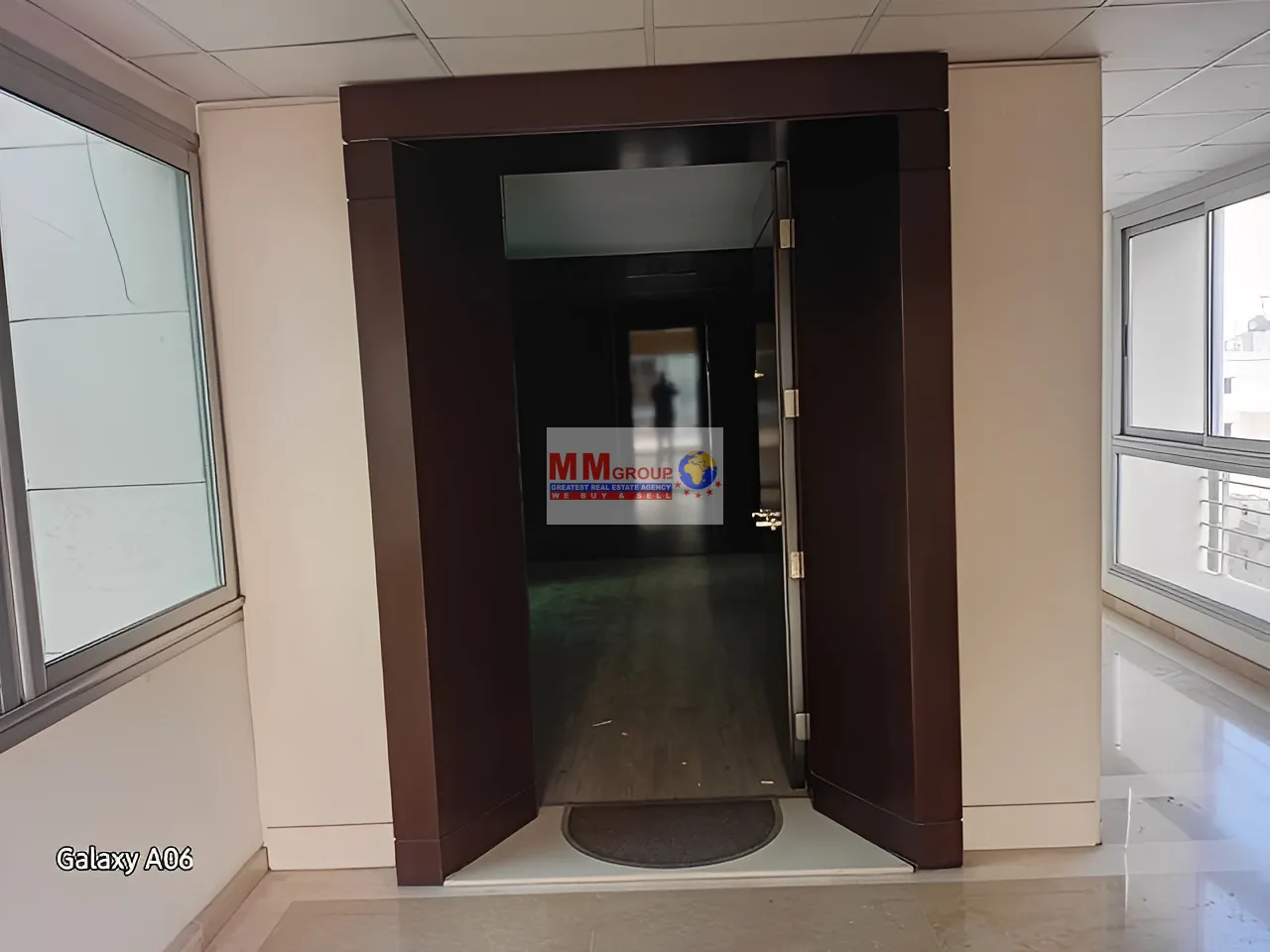 Office for rent in Dekwaneh