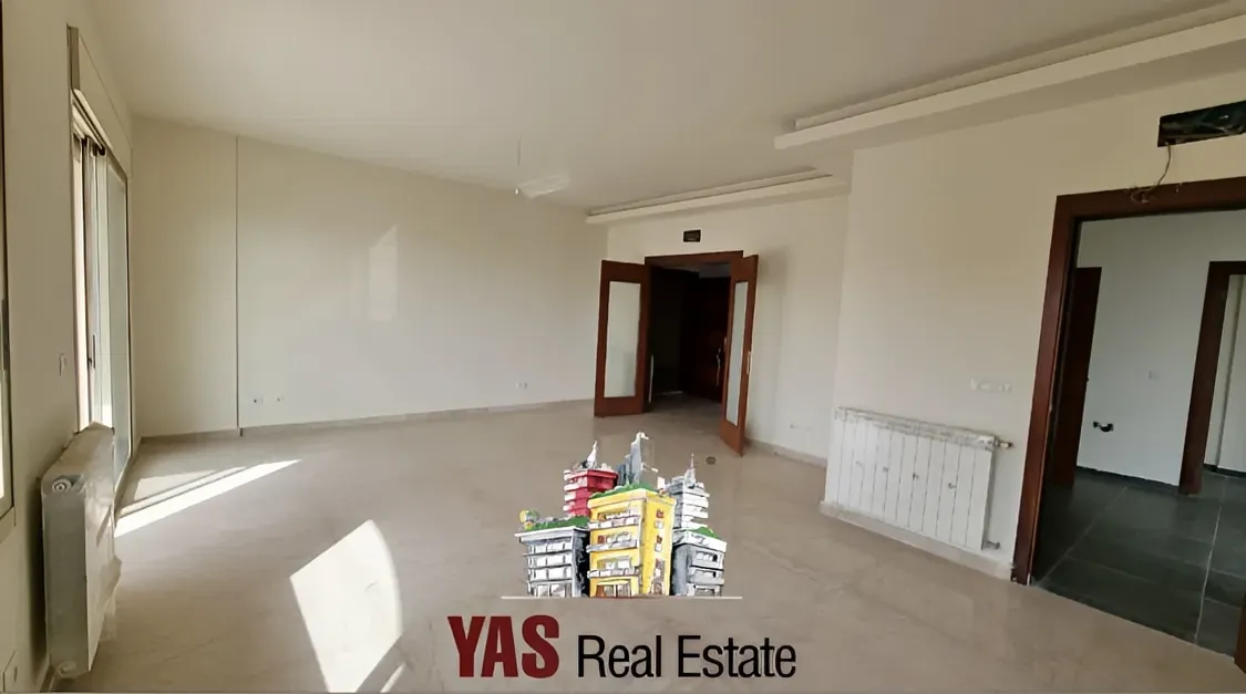 Apartment for Sale in Ballouneh - 3 bed, 4 bath