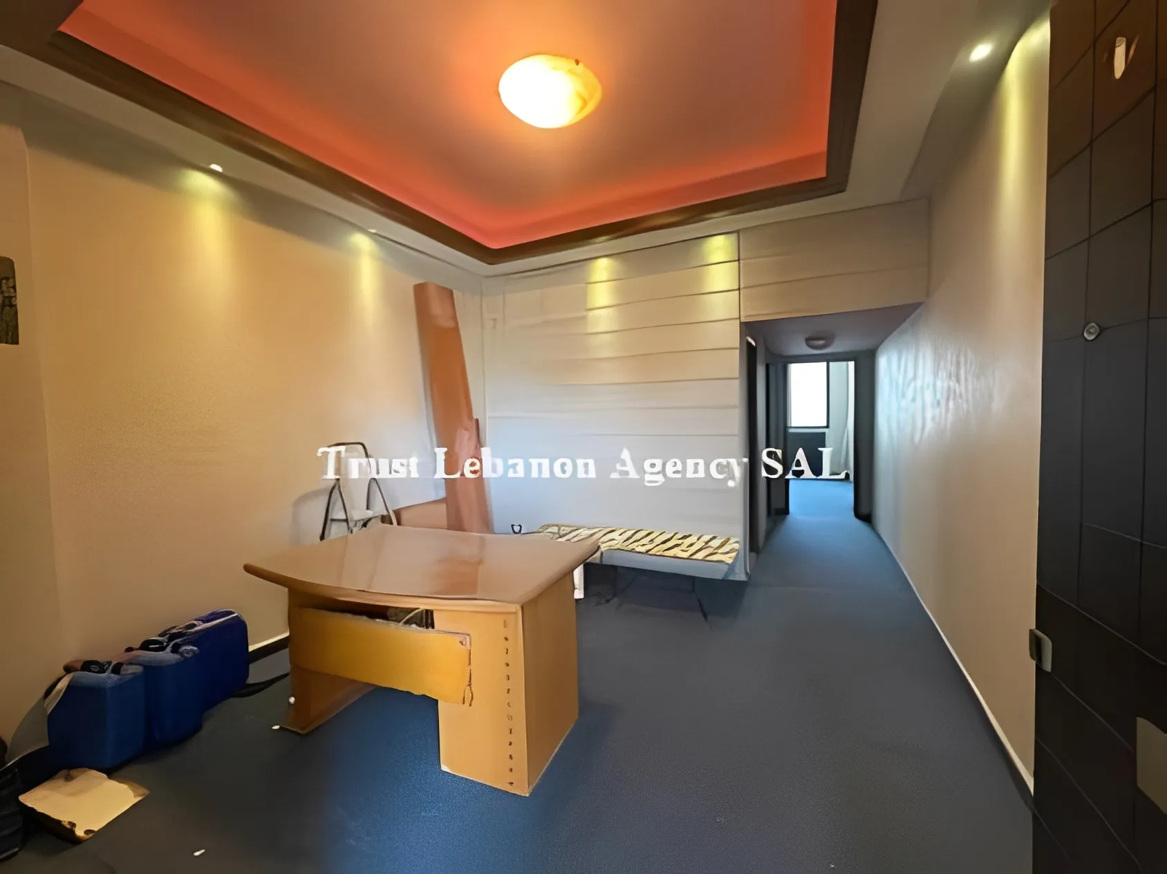 Office for rent in Metn, Sin El Fil