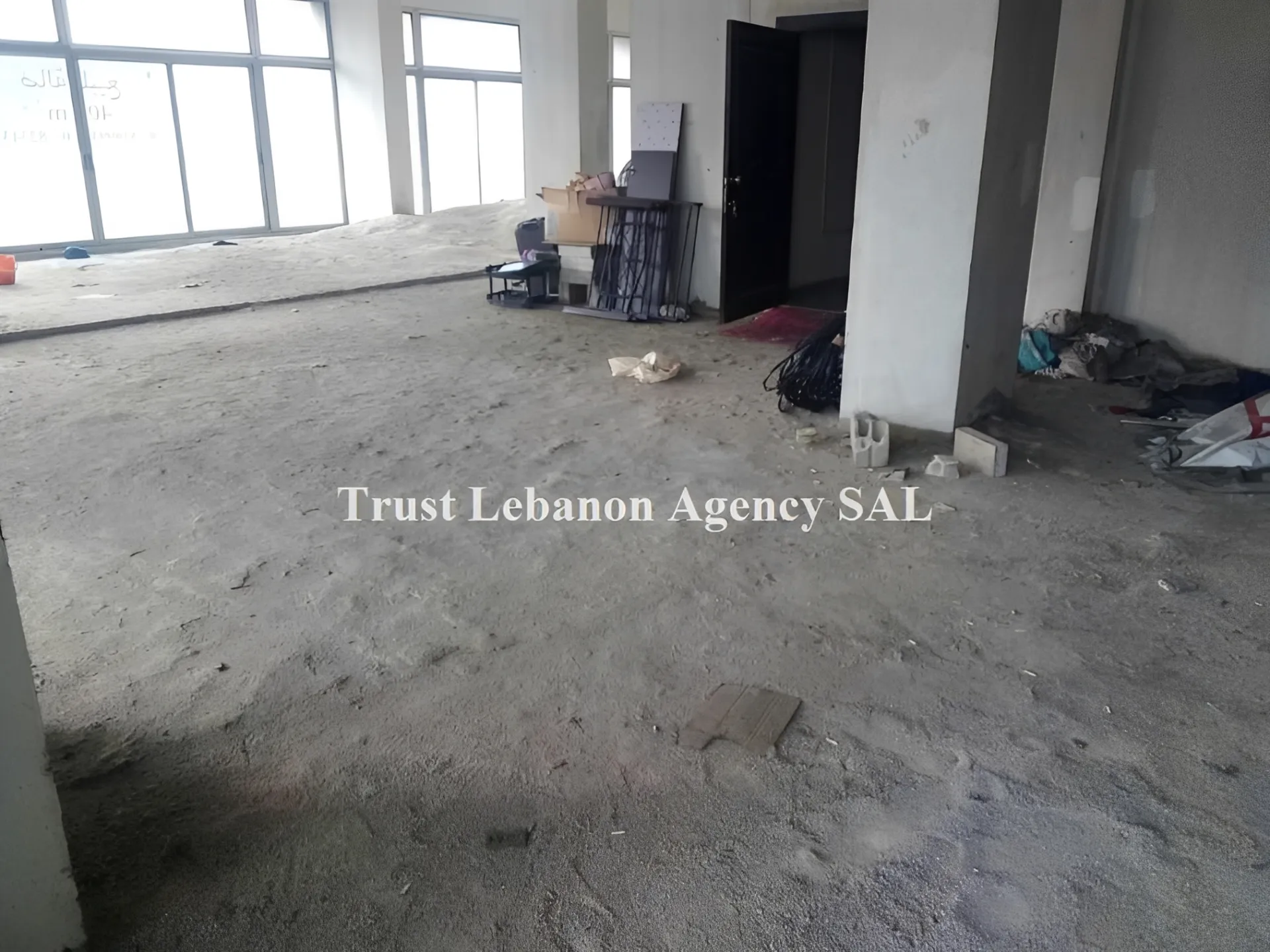 Shop for sale in Beirut, Ras El Nabeh