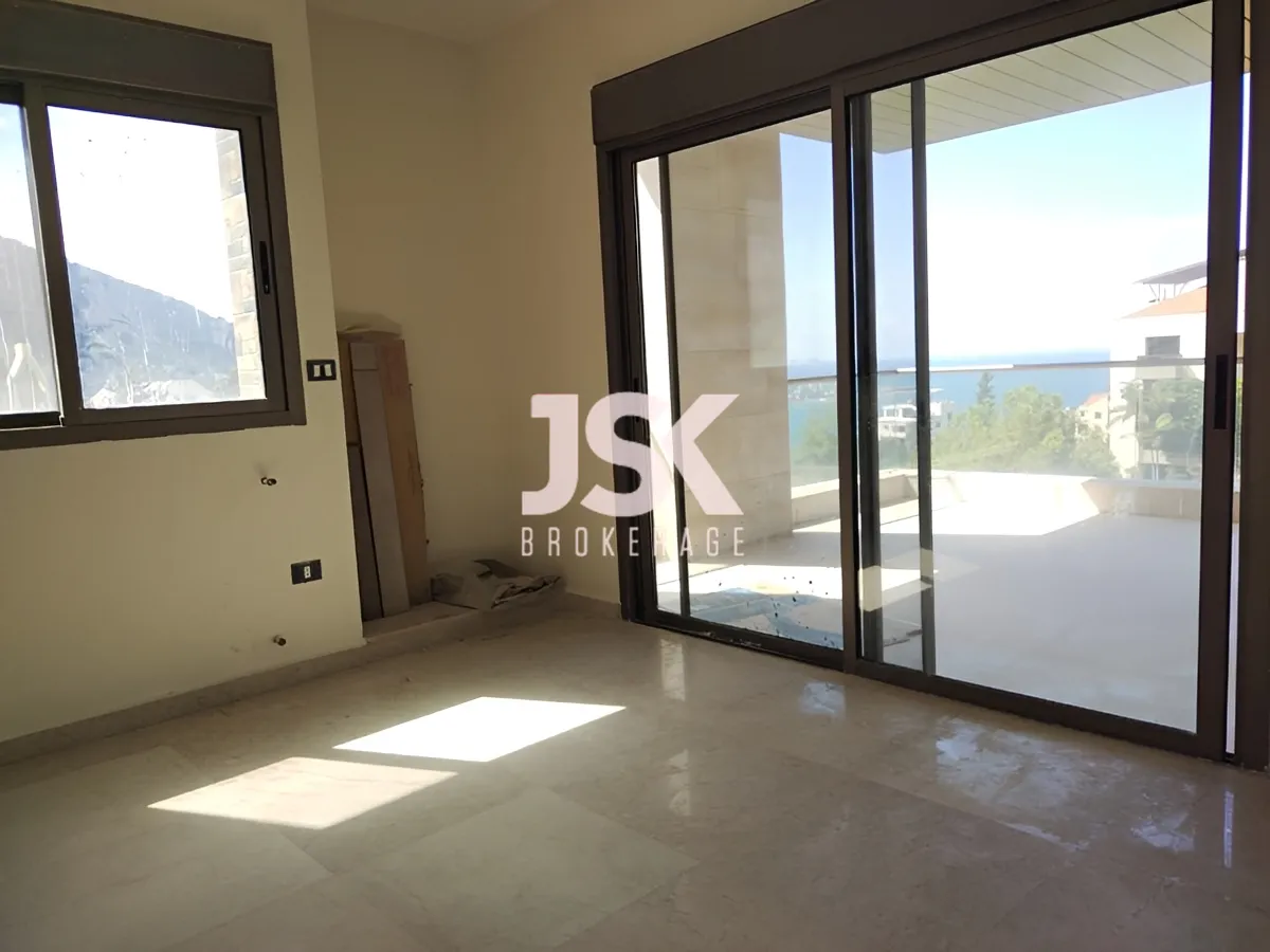 Apartment for Sale in Kfar Hbab, Lebanon - 3 bed, 3 bath