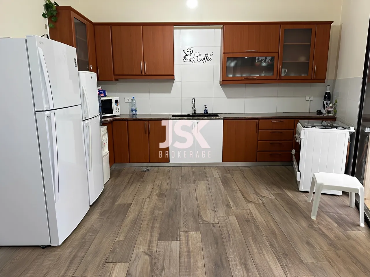 Apartment for Rent in Baabdat