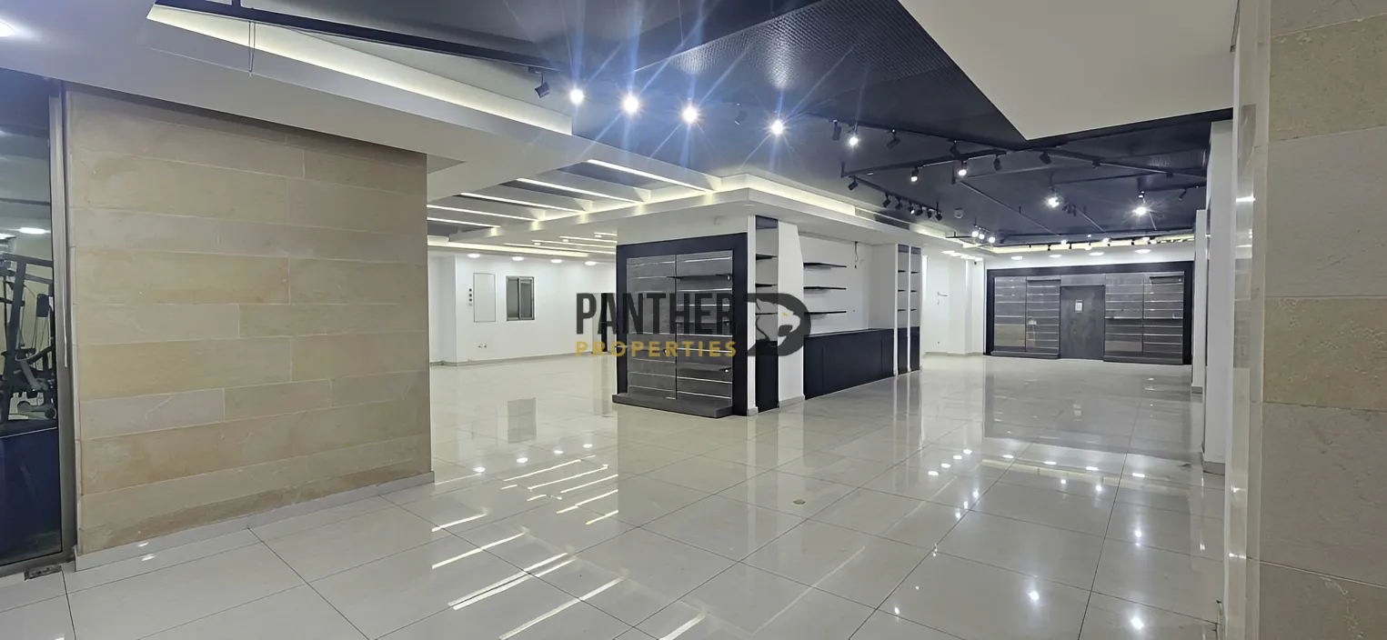 Showroom for rent in Louaizeh, lebanon