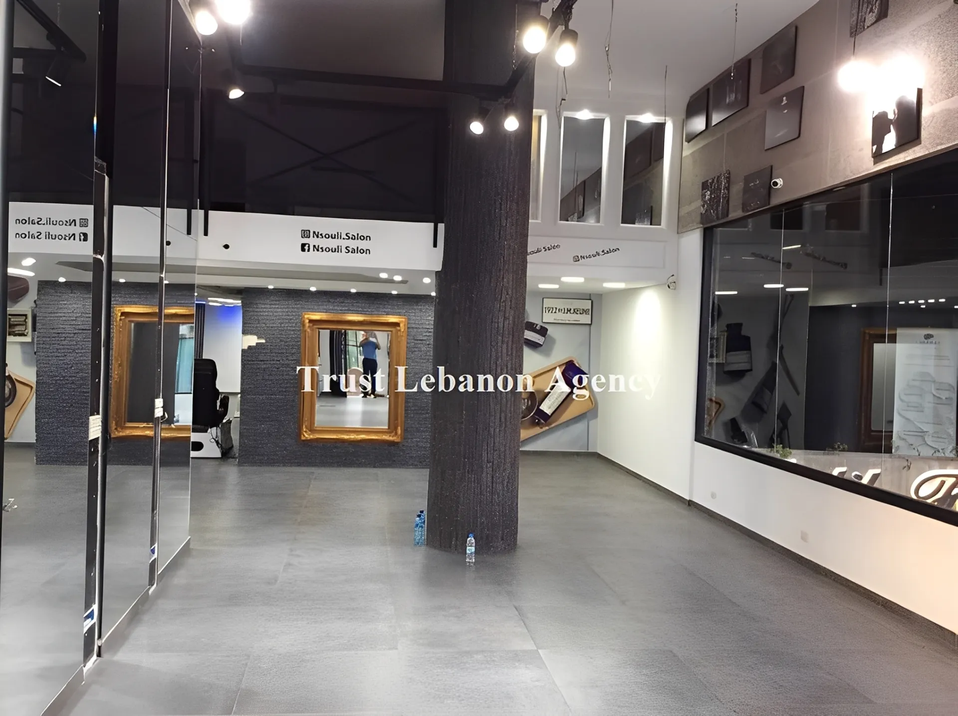 Shop for sale in Hazmieh