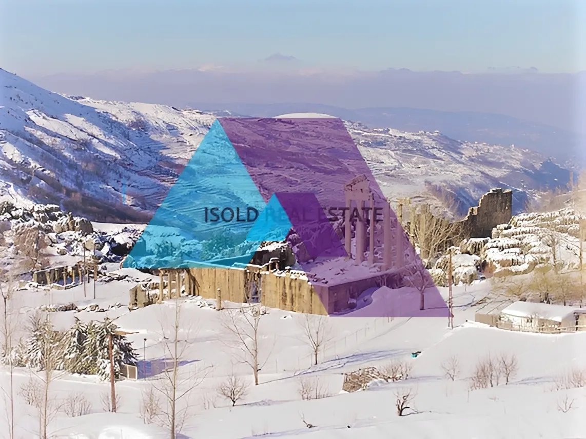 Land for Sale in Faqra