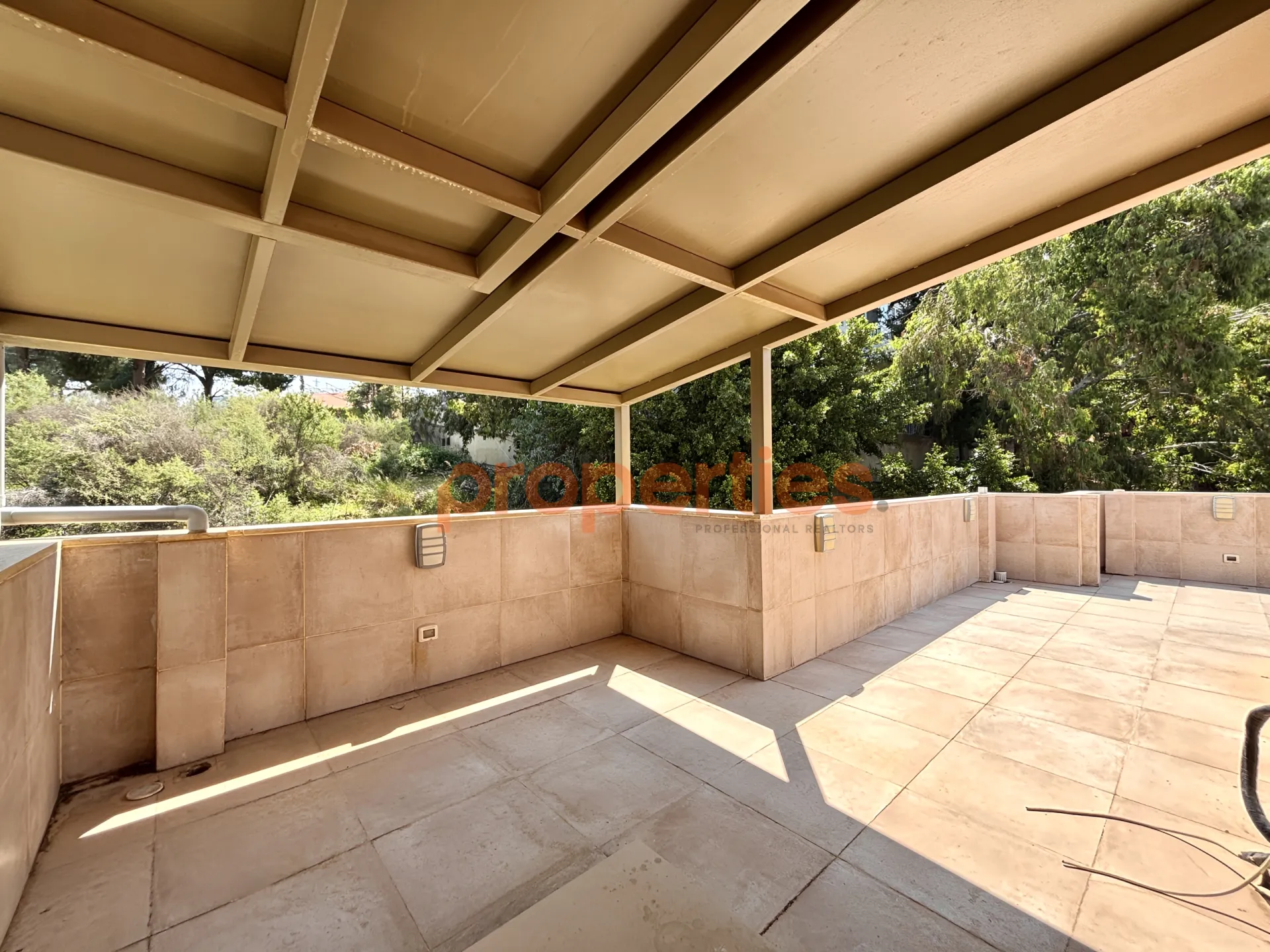 Apartment for Sale in Bsalim