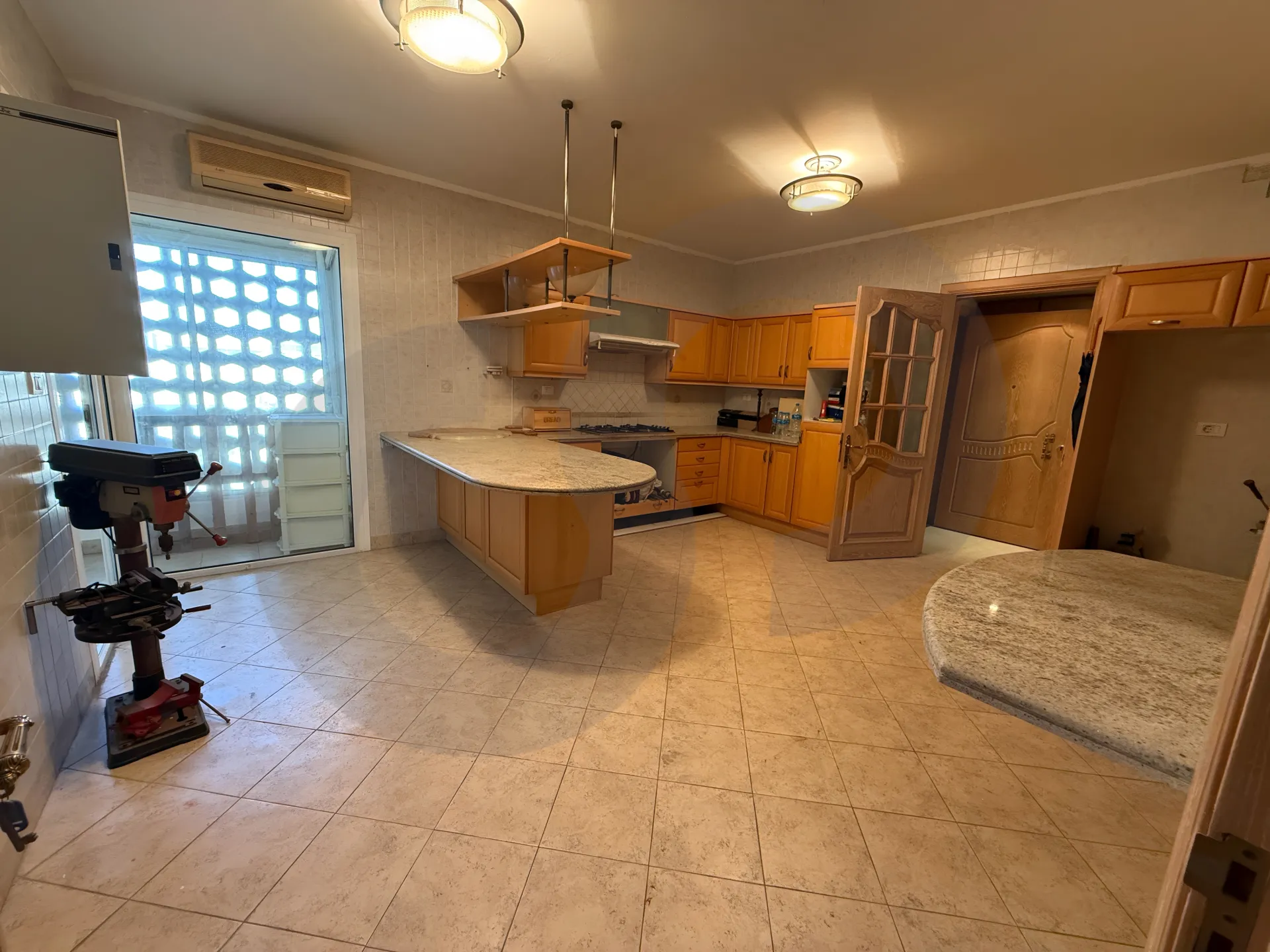 Apartment for Sale in Sanayeh