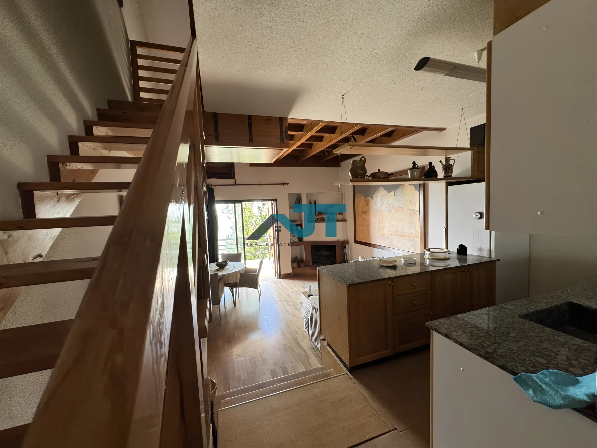 Apartment for Sale in Kfardebian