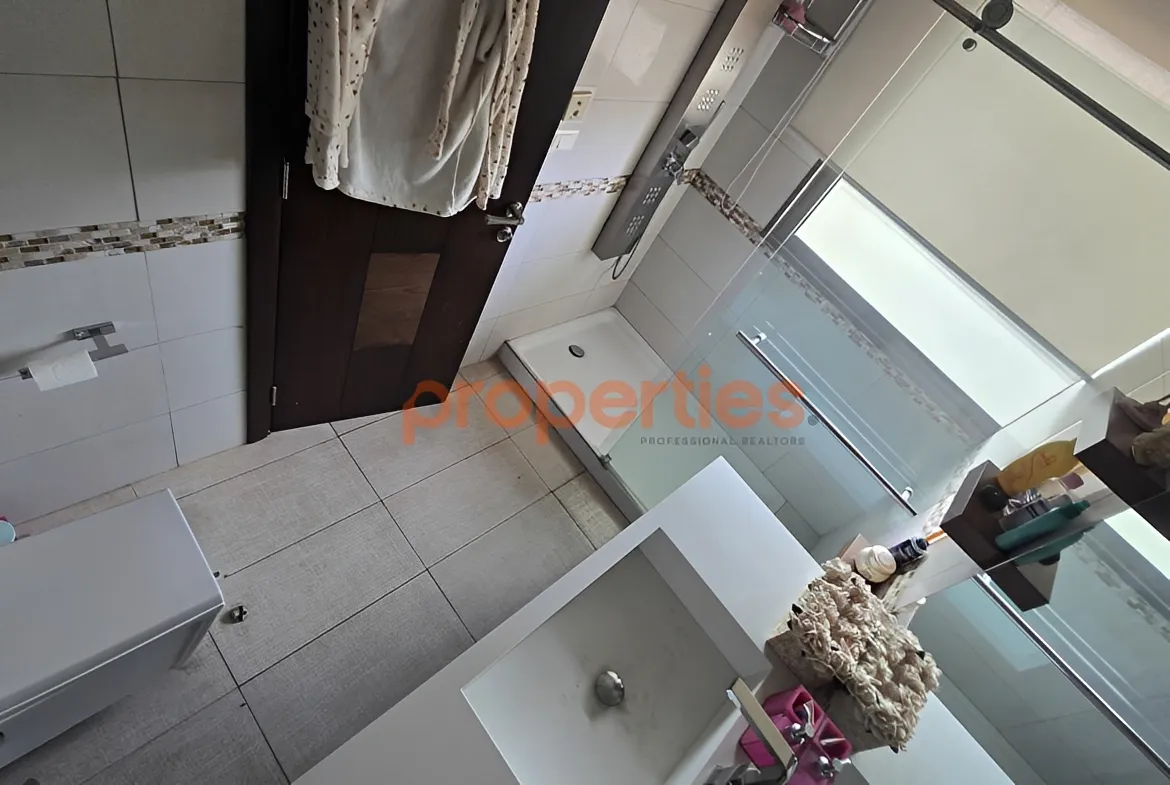 Apartment for Rent in Forn El Chebbak