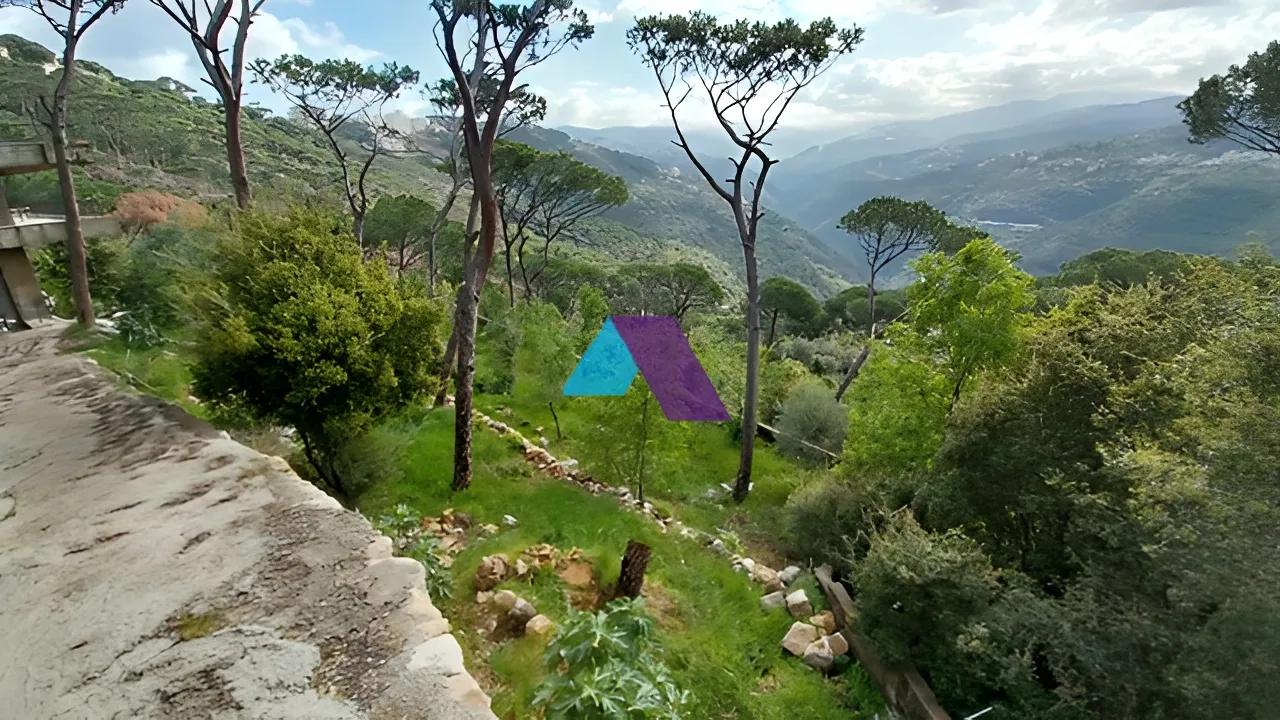 Villa for Sale in Beit Meri