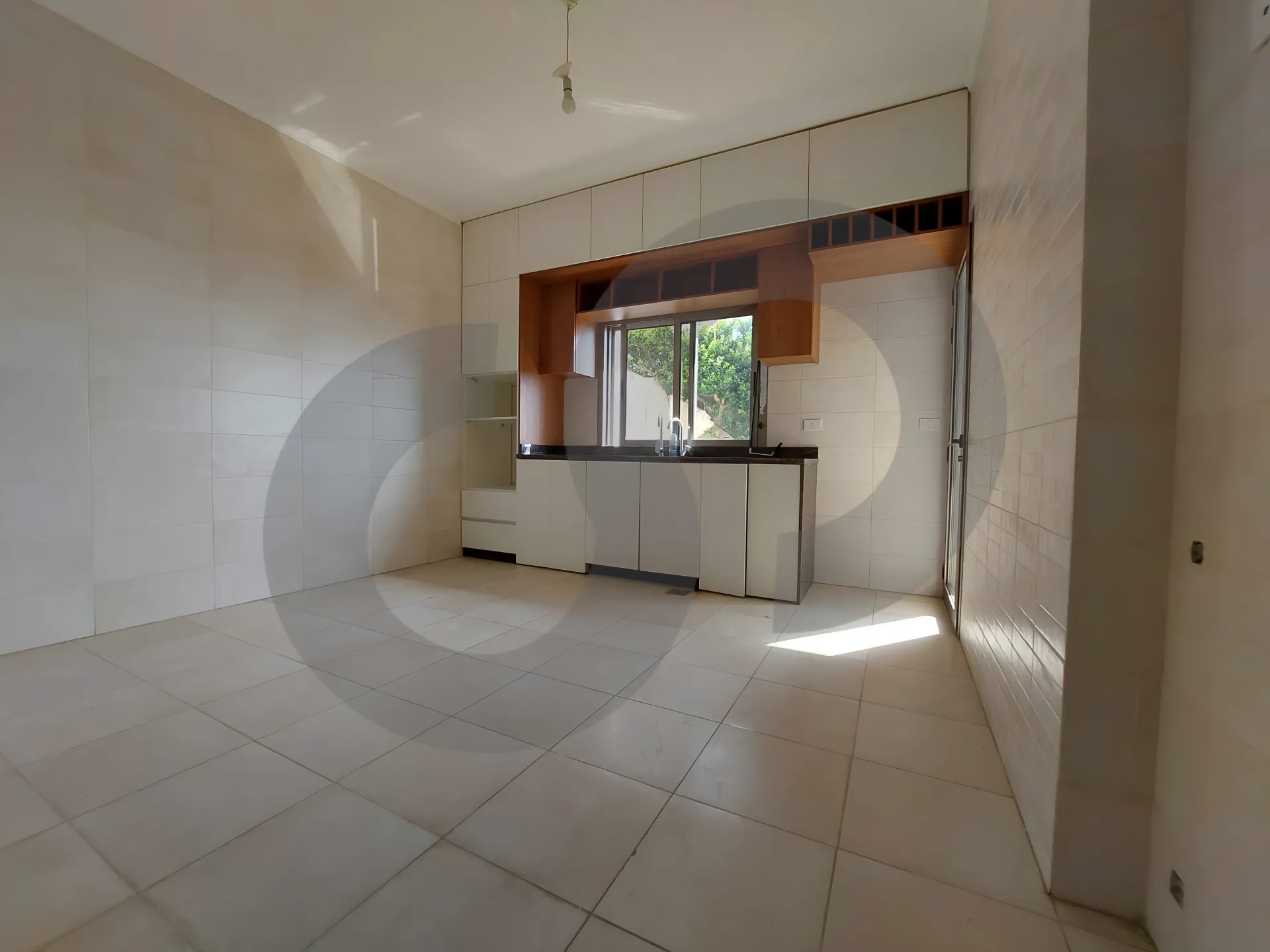 Apartment for Sale in Aamchit