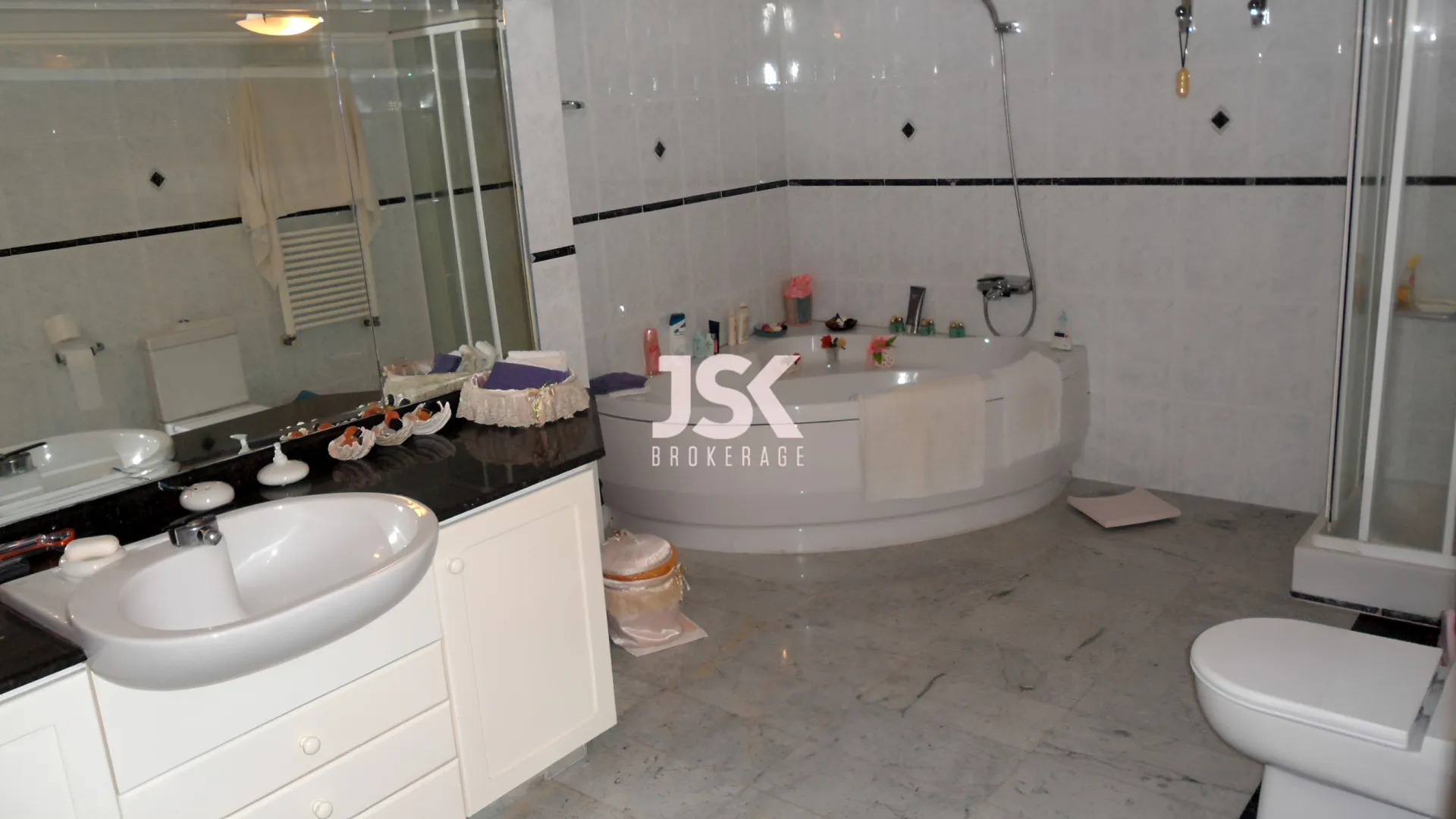 Duplex for Rent in Ain Saadeh