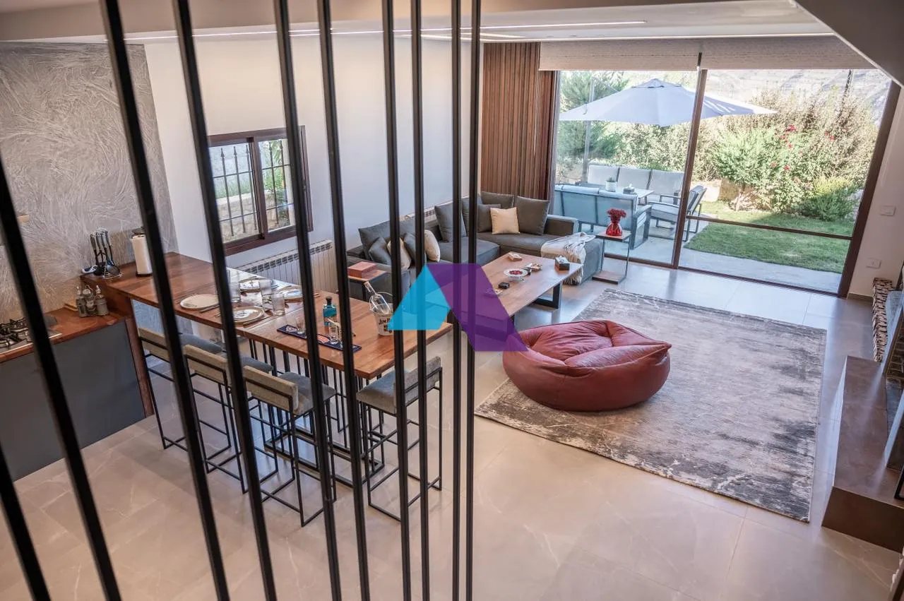 Villa for Sale in Laqlouq