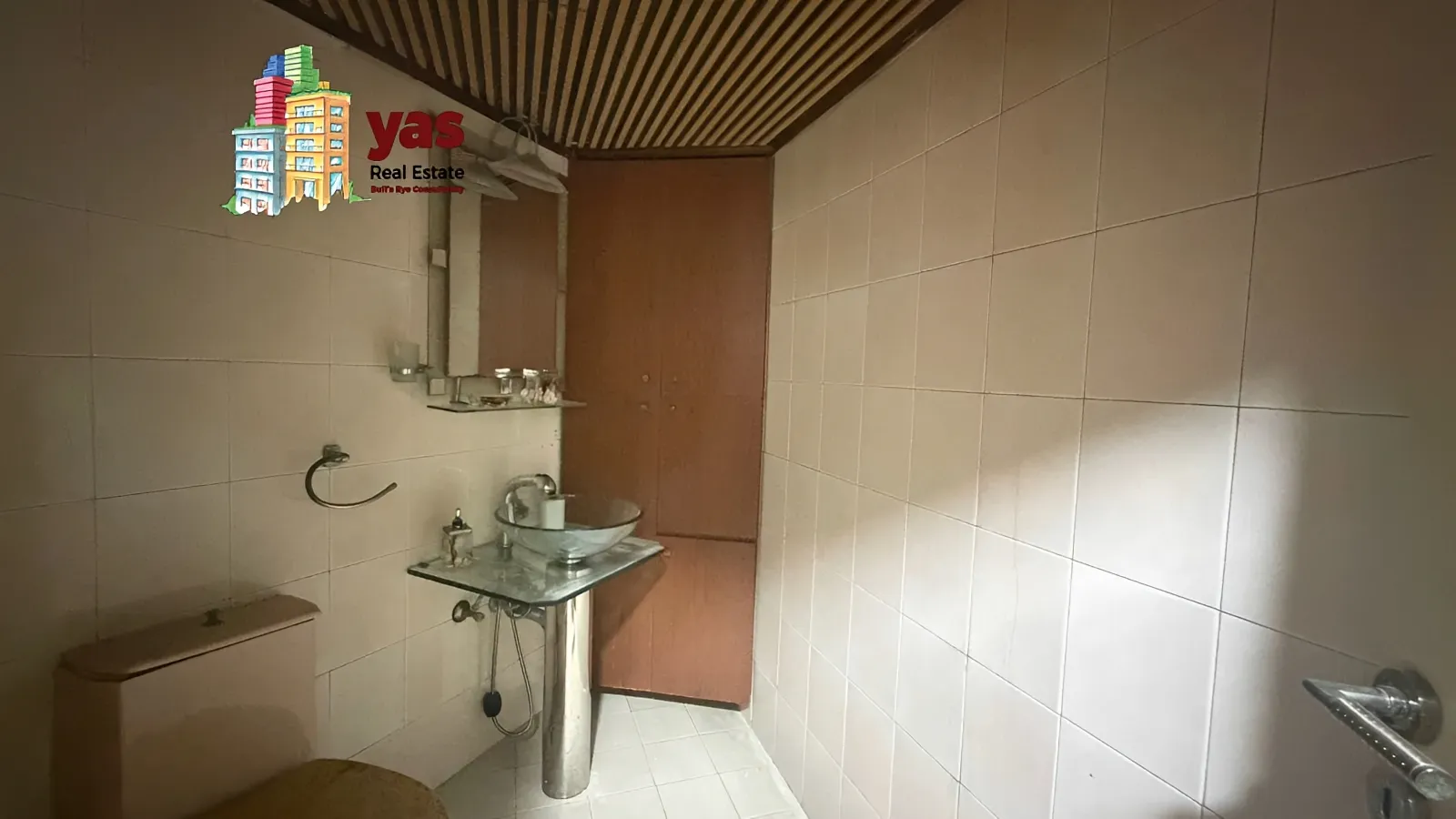Shop for rent in Antelias