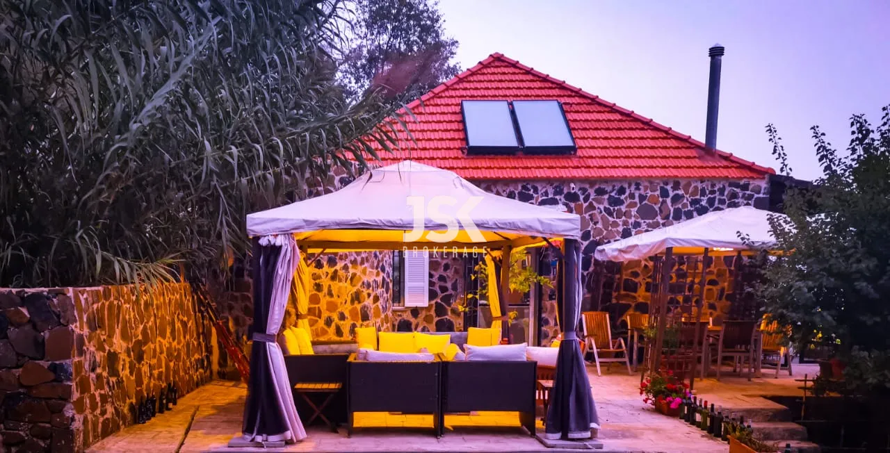 Villa for Sale in Ghbaleh