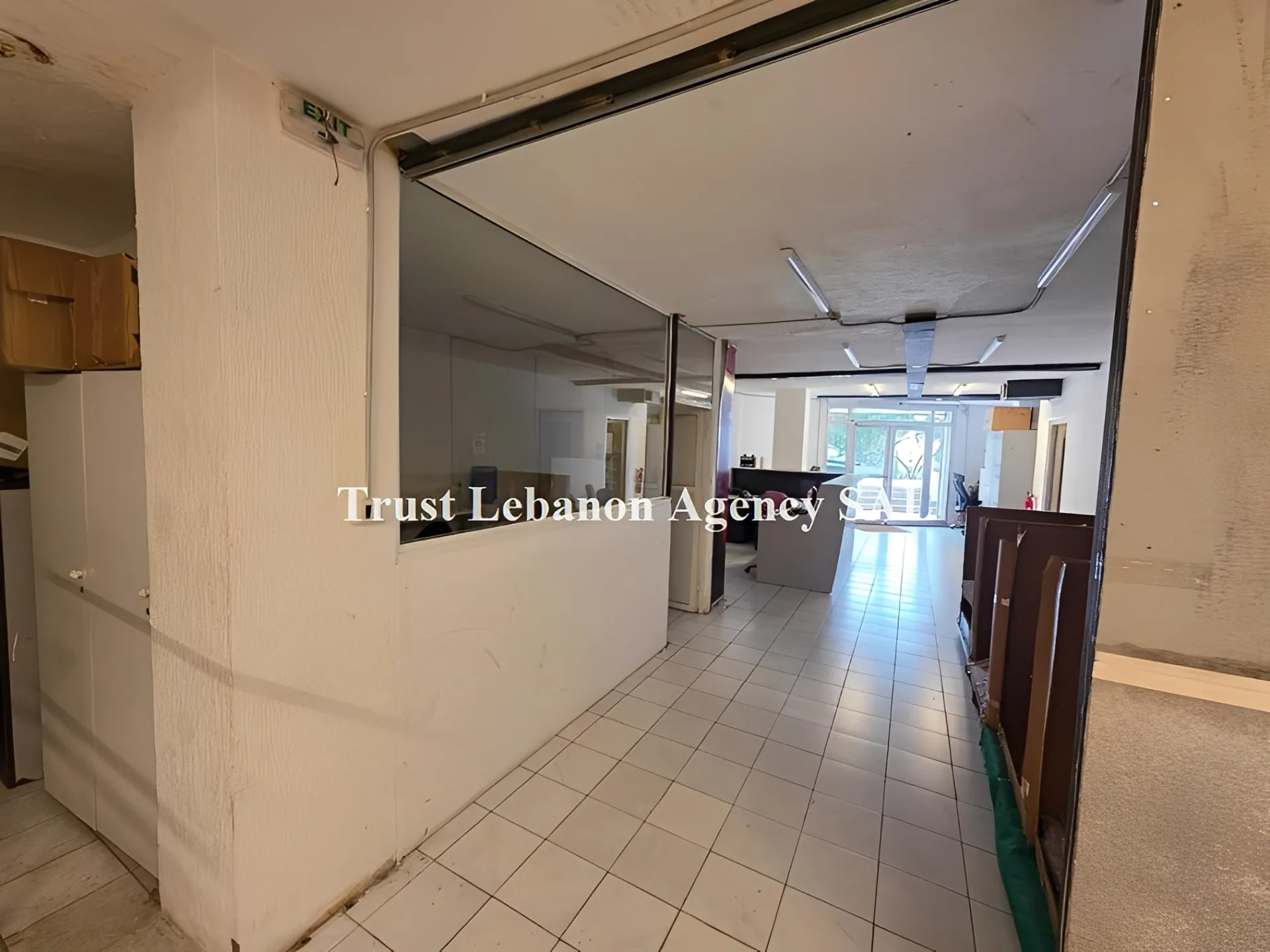 Commercial Property For Sale in Baabda, Brazilia