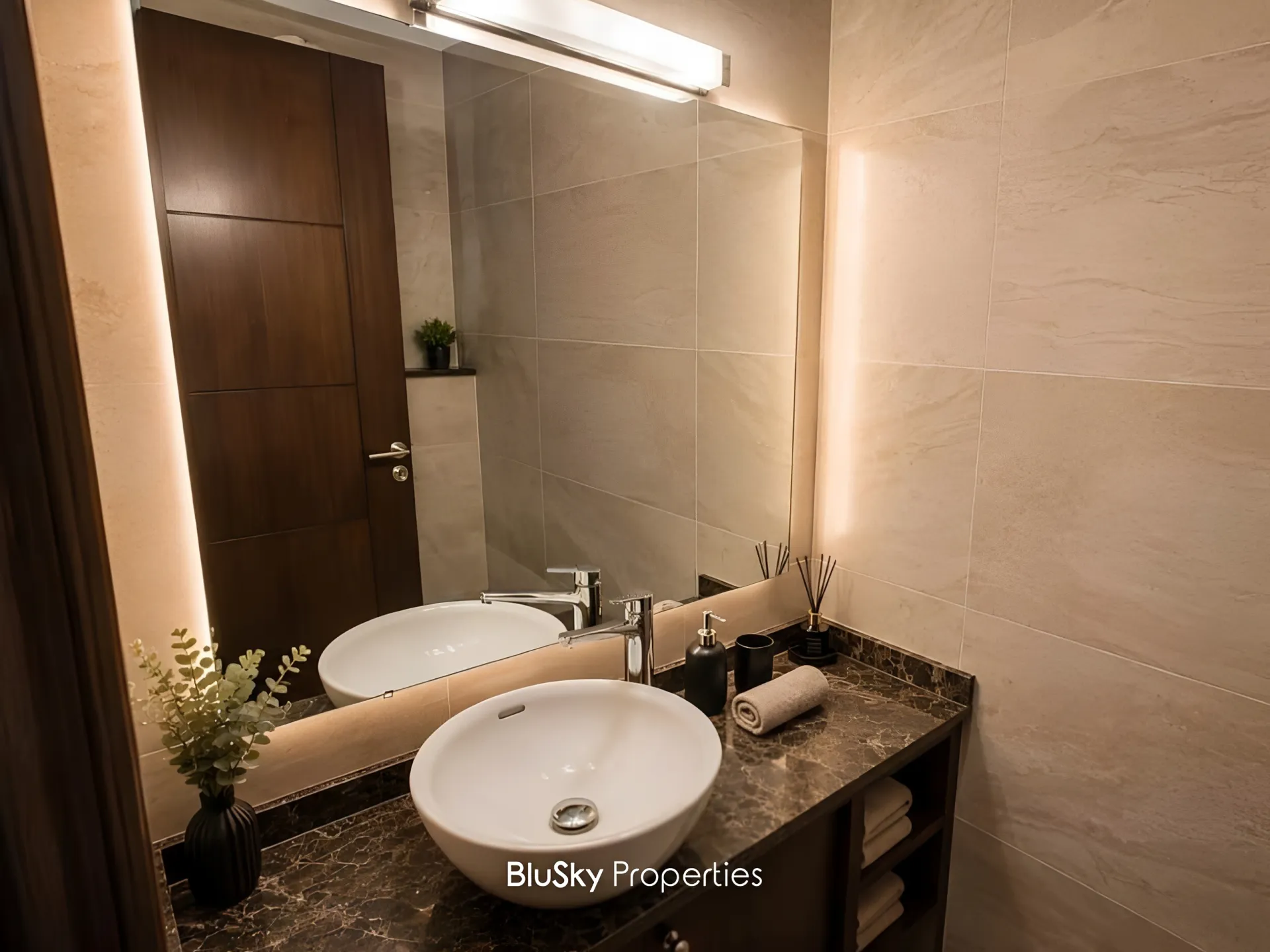 Apartment for sale in Adma w dafnah, lebanon
