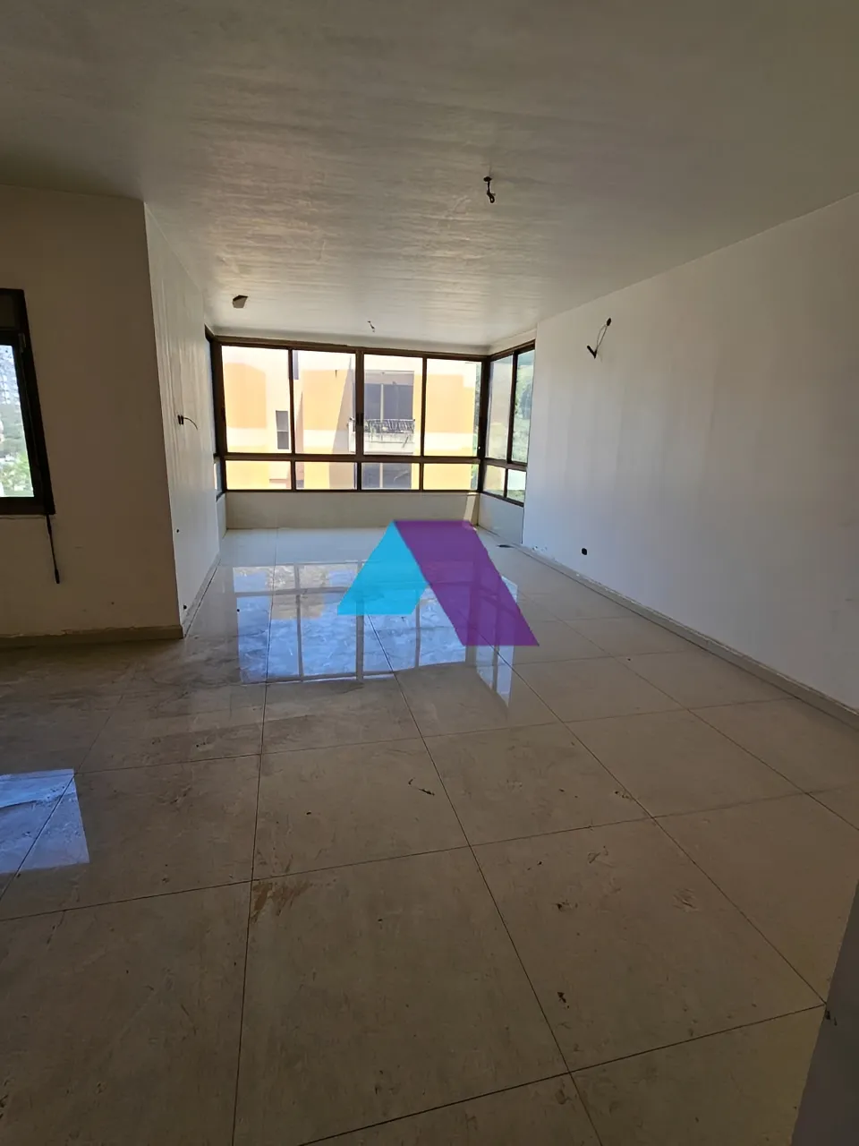 Apartment for Sale in Adonis - 3 bed, 4 bath