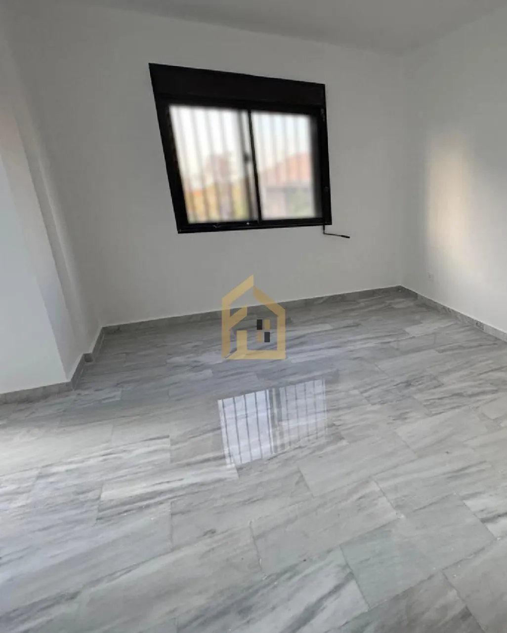 Apartment for sale in Ain El Rihaneh, Lebanon - 3 bed, 2 bath