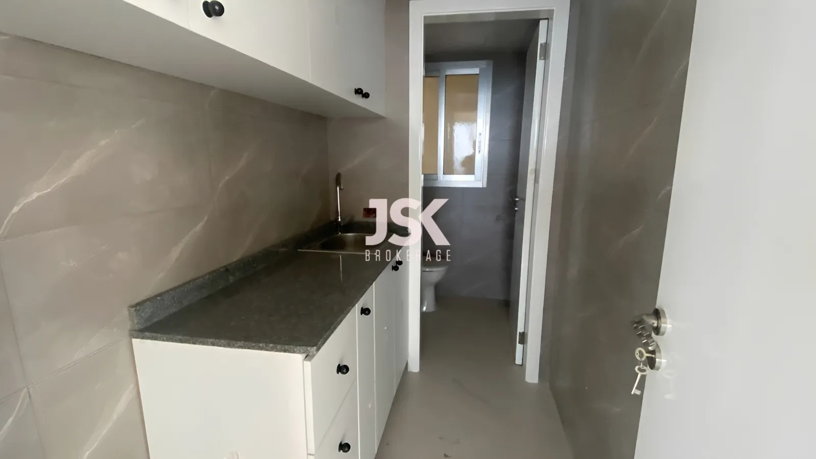 Office for Rent in Antelias