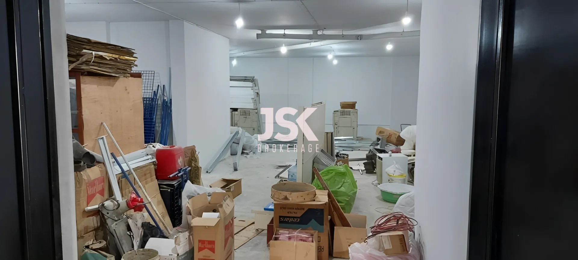 Warehouse for Sale in Mansourieh