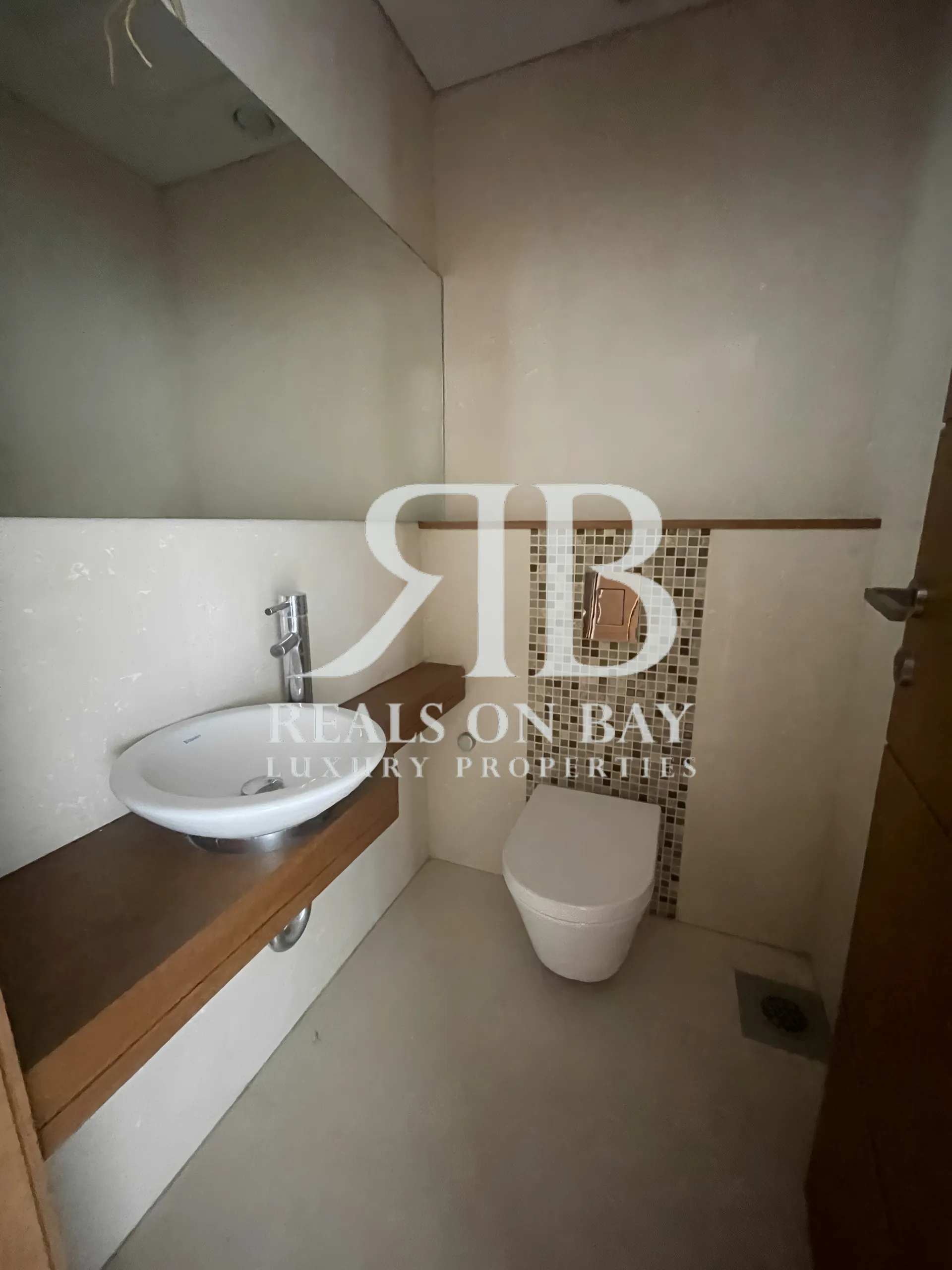 Residential in Achrafieh, beirut, lebanon - 3 bed, 4.5 bath