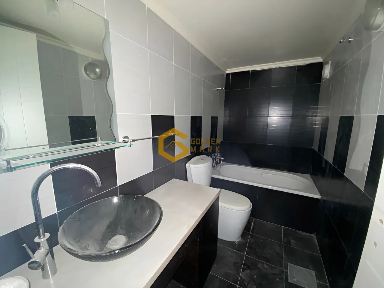 Duplex for Sale in Sahel Aalma